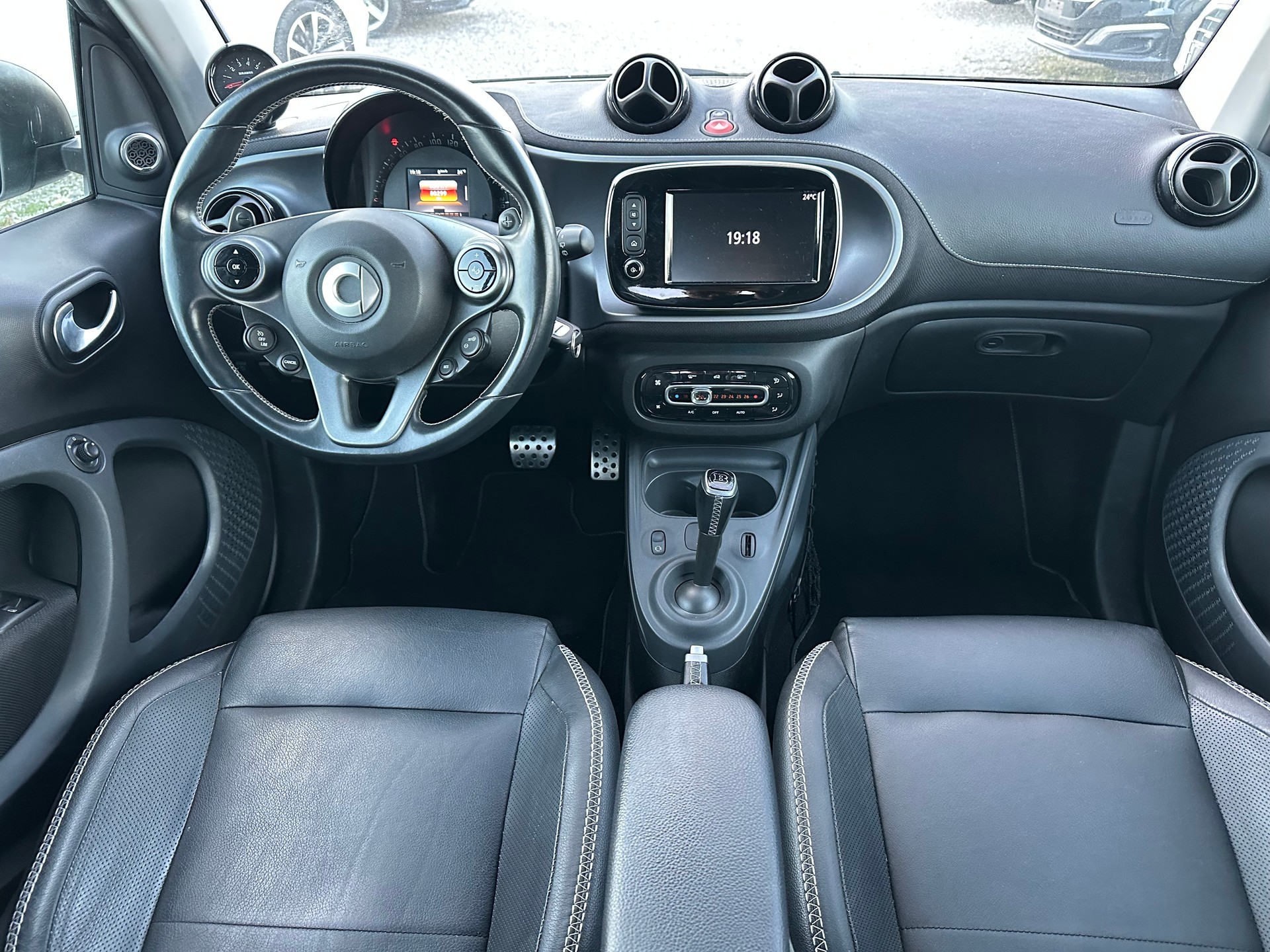 SMART fortwo Brabus Xclusive twinmatic-image-8