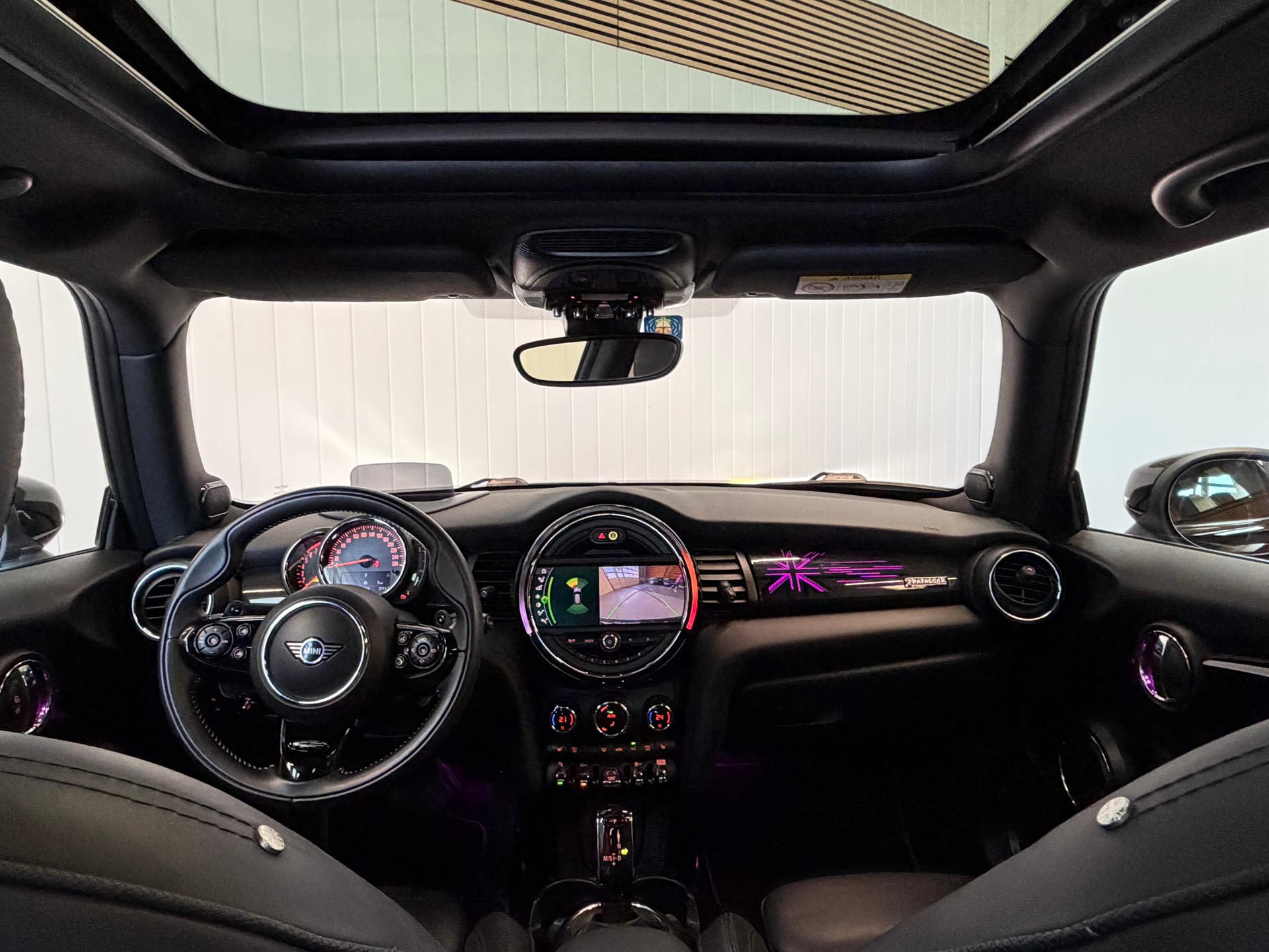 MINI Cooper S - Steptronic 191PS frisch ab Service & MFK-image-9