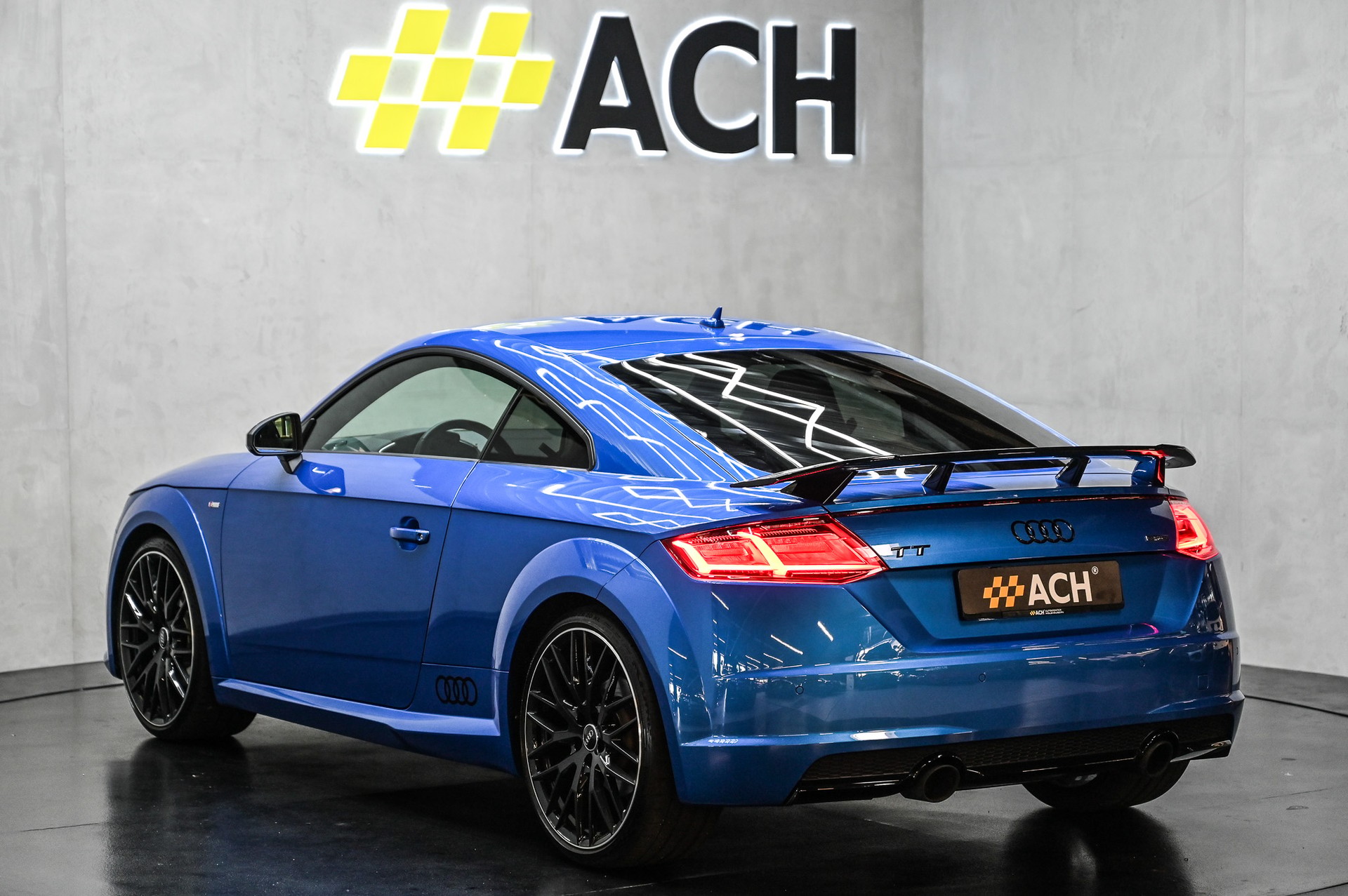 AUDI TT Coupé 2.0 TFSI quattro S-Tronic-image-5