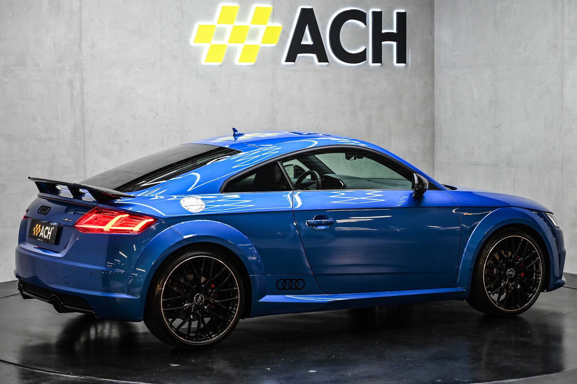 AUDI TT Coupé 2.0 TFSI quattro S-Tronic-image-8
