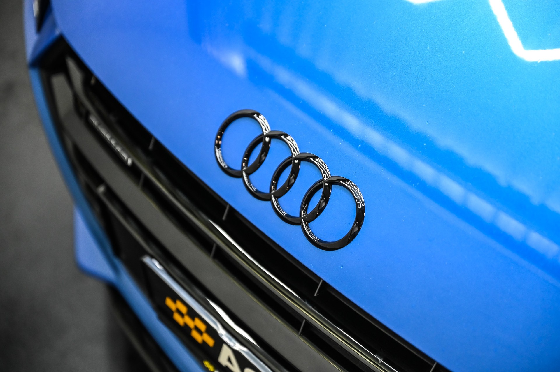 AUDI TT Coupé 2.0 TFSI quattro S-Tronic-image-16