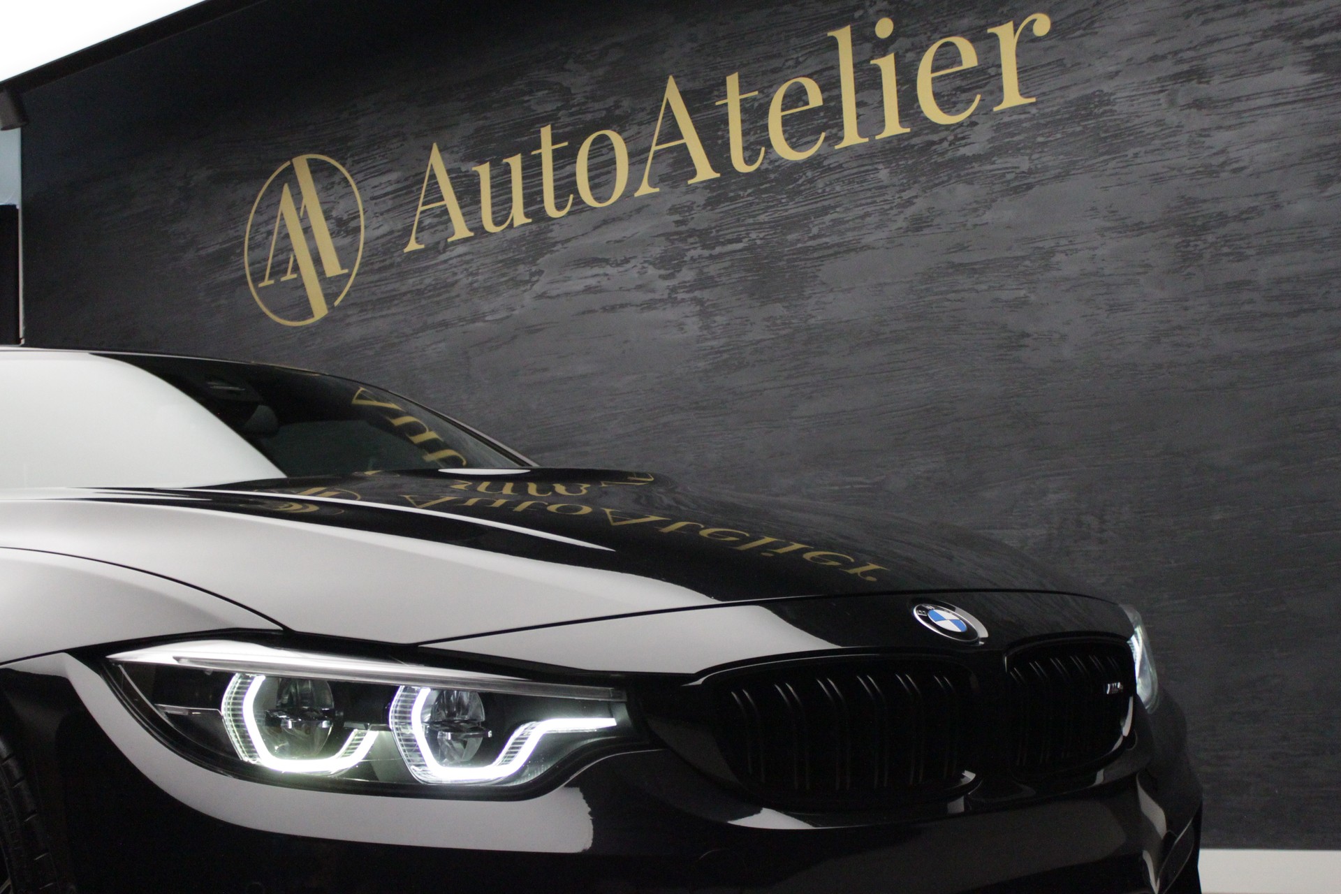 BMW M4 Cabriolet Drivelogic M Competition-image-6