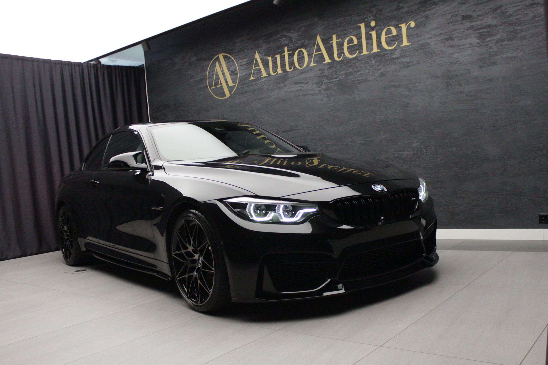 BMW M4 Cabriolet Drivelogic M Competition-image-3