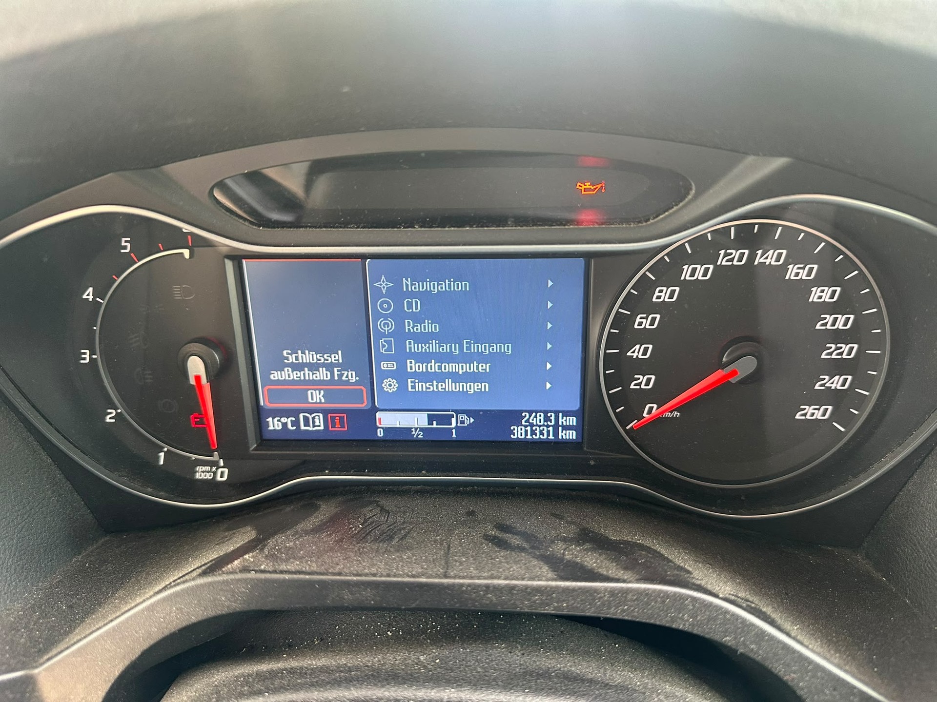 FORD Galaxy 2.2 TDCi Ghia-image-14
