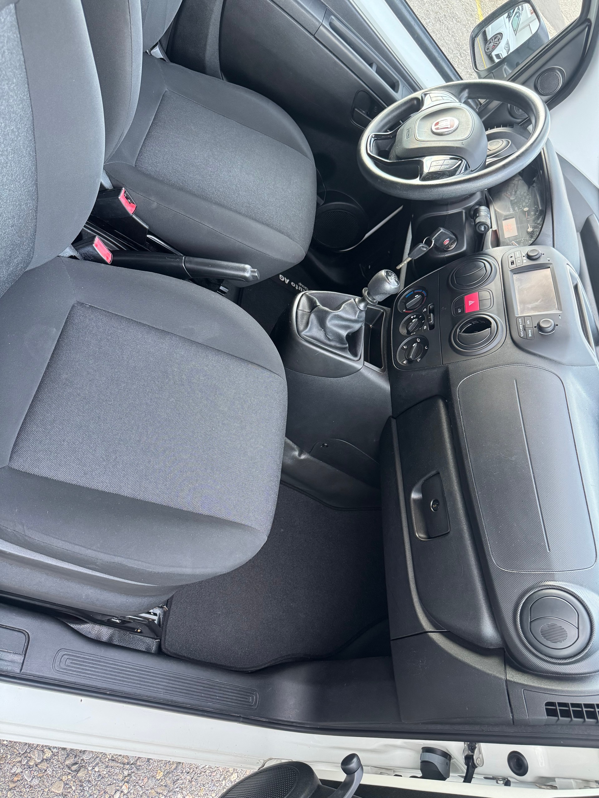 FIAT Fiorino 1.4 8V Swiss-image-7