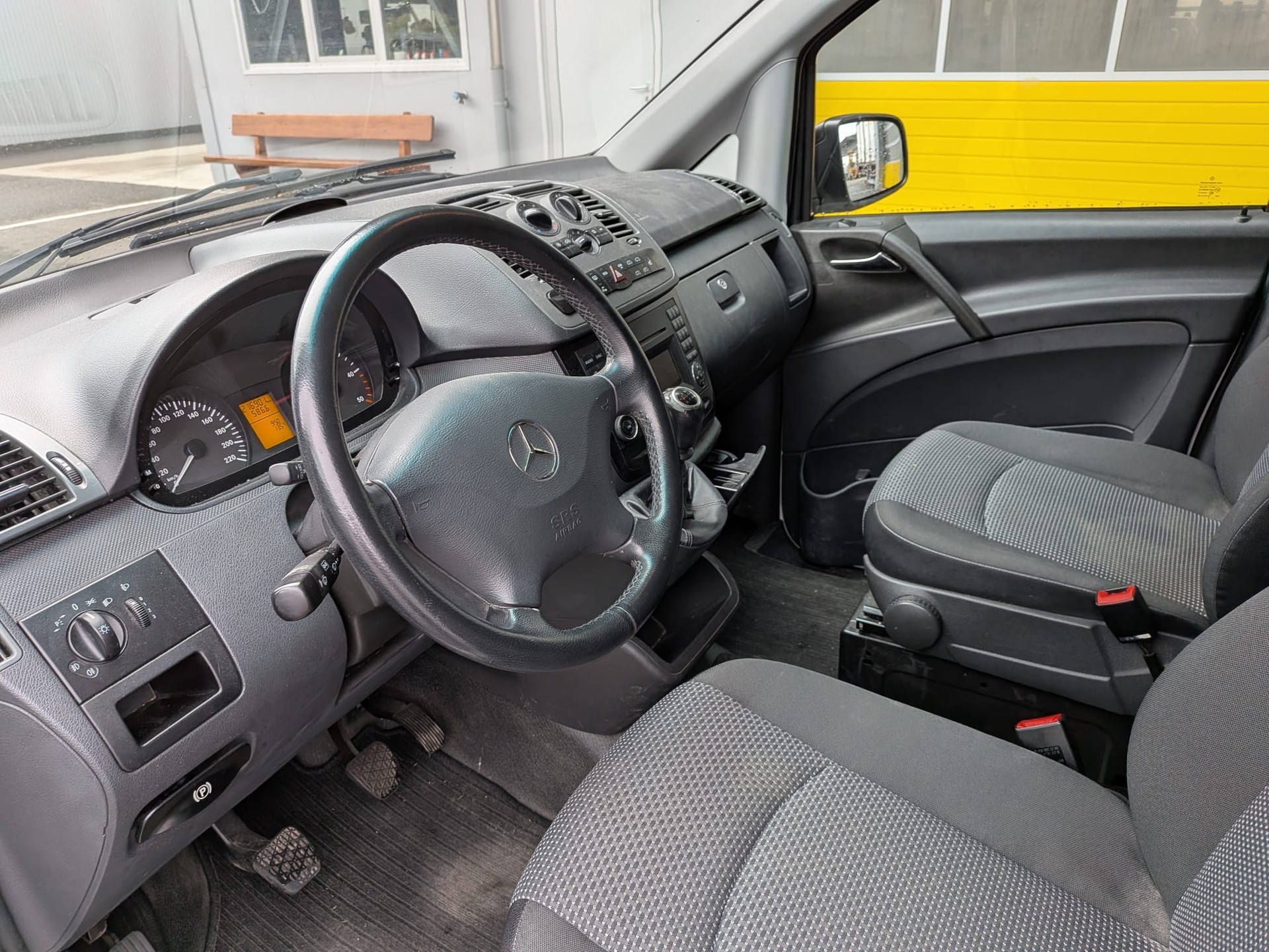 MERCEDES-BENZ Vito 116 CDI Blue Efficiency-image-9