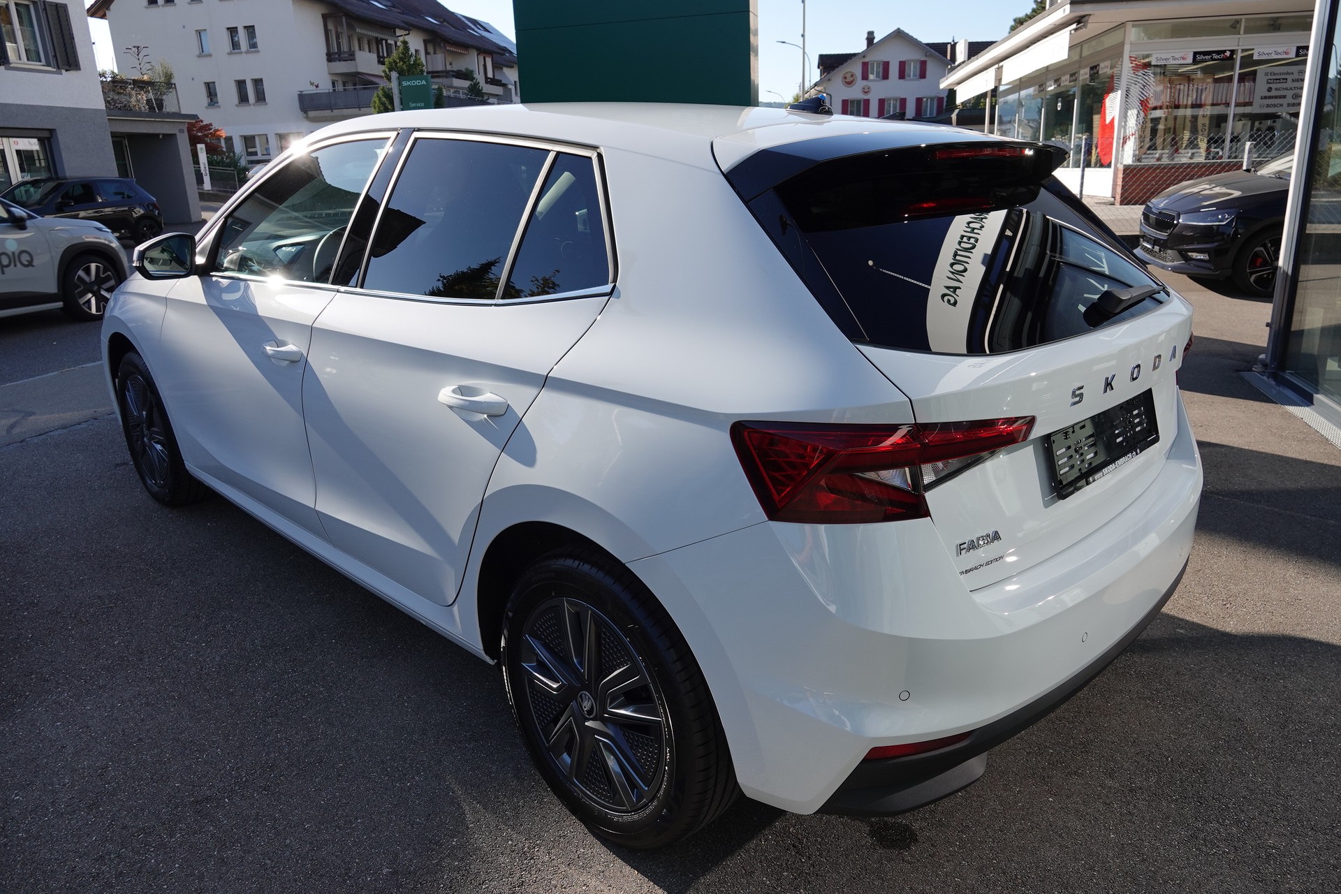 SKODA Fabia 1.0 TSI Dynamic DSG-image-6