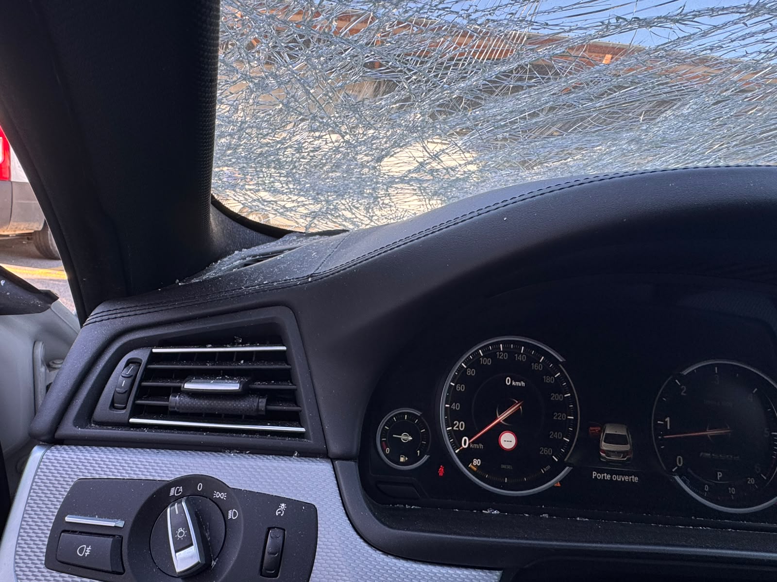 BMW M550d xDrive Steptronic-image-18