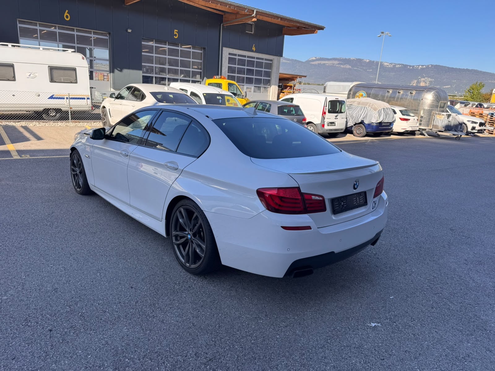 BMW M550d xDrive Steptronic-image-2