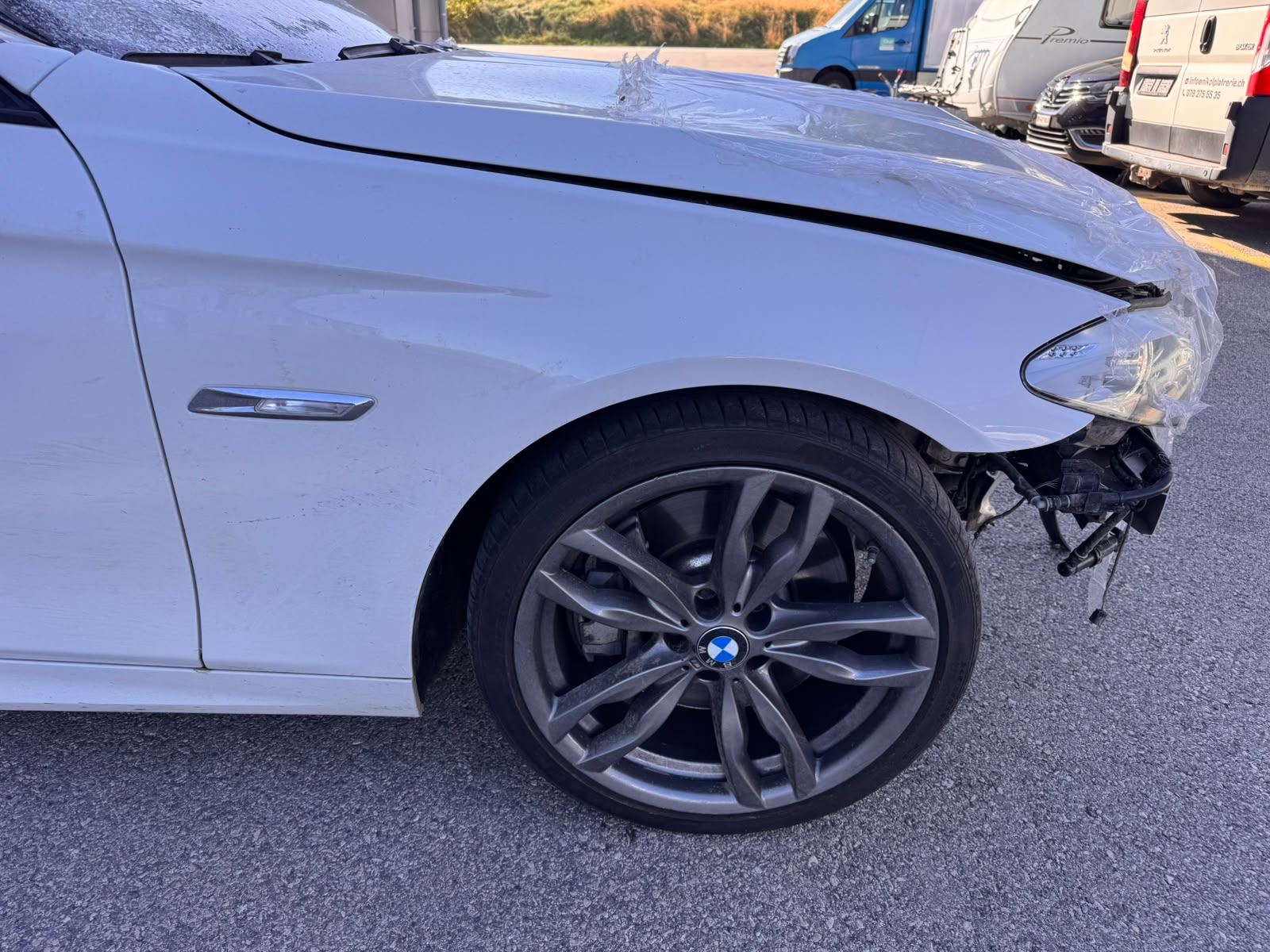 BMW M550d xDrive Steptronic-image-10