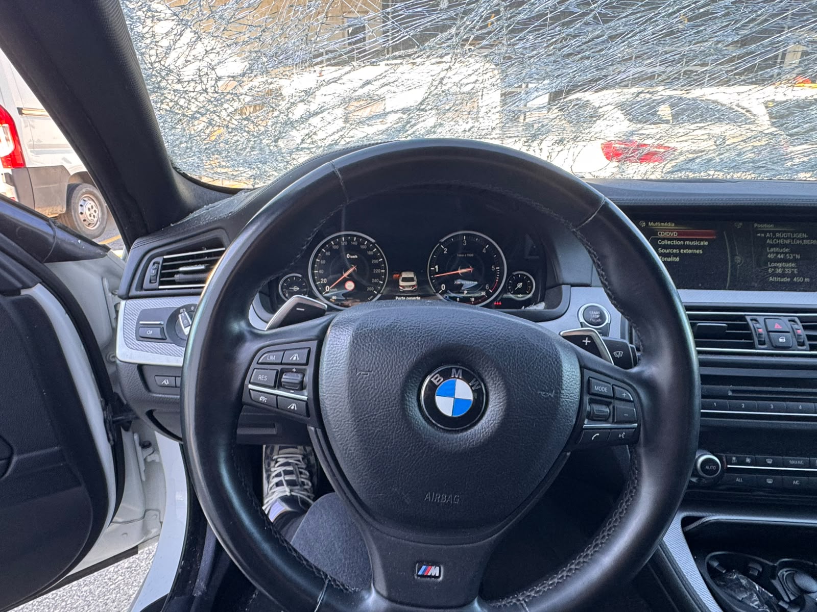 BMW M550d xDrive Steptronic-image-14