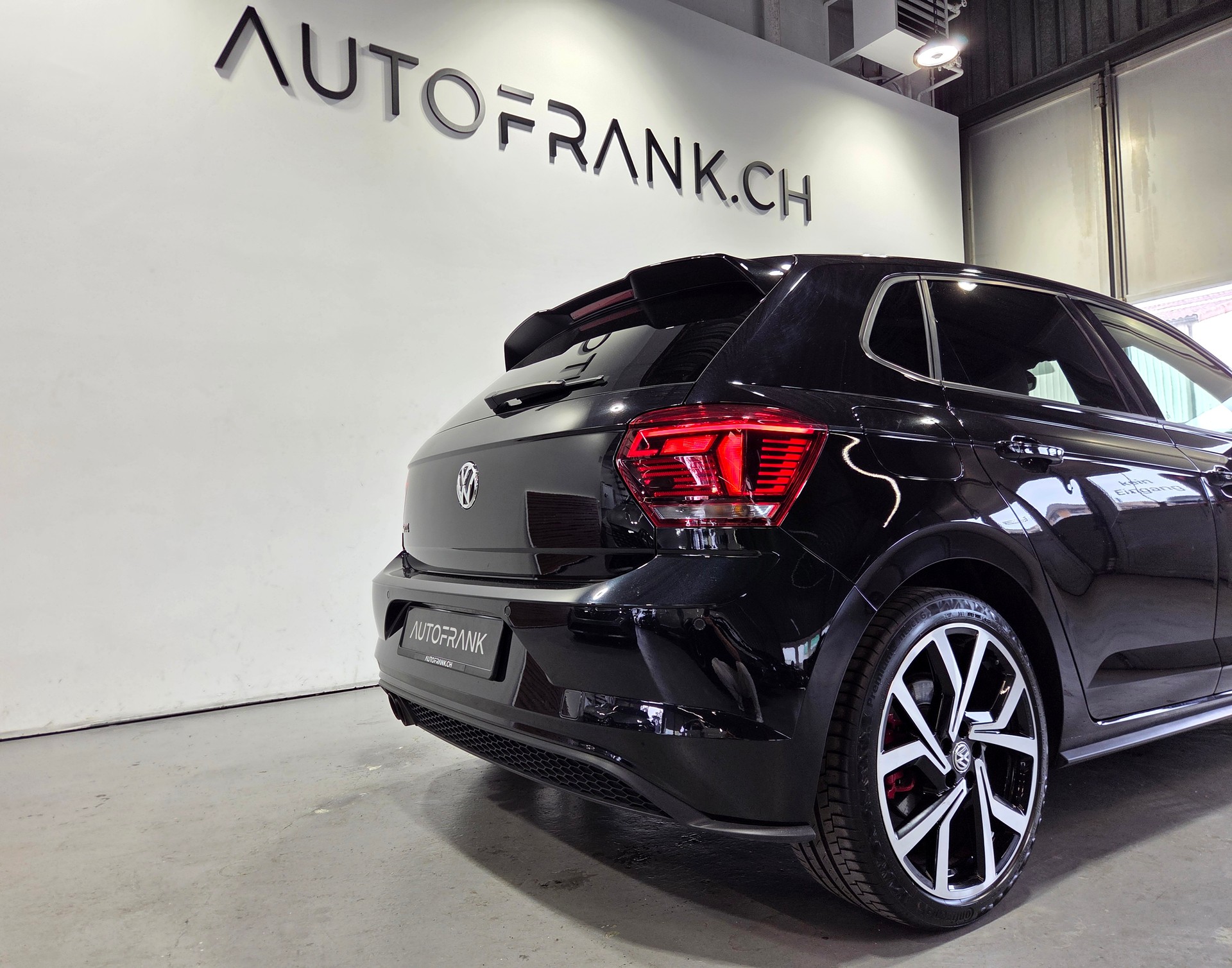 VW Polo 2.0 TSI GTI DSG-image-7
