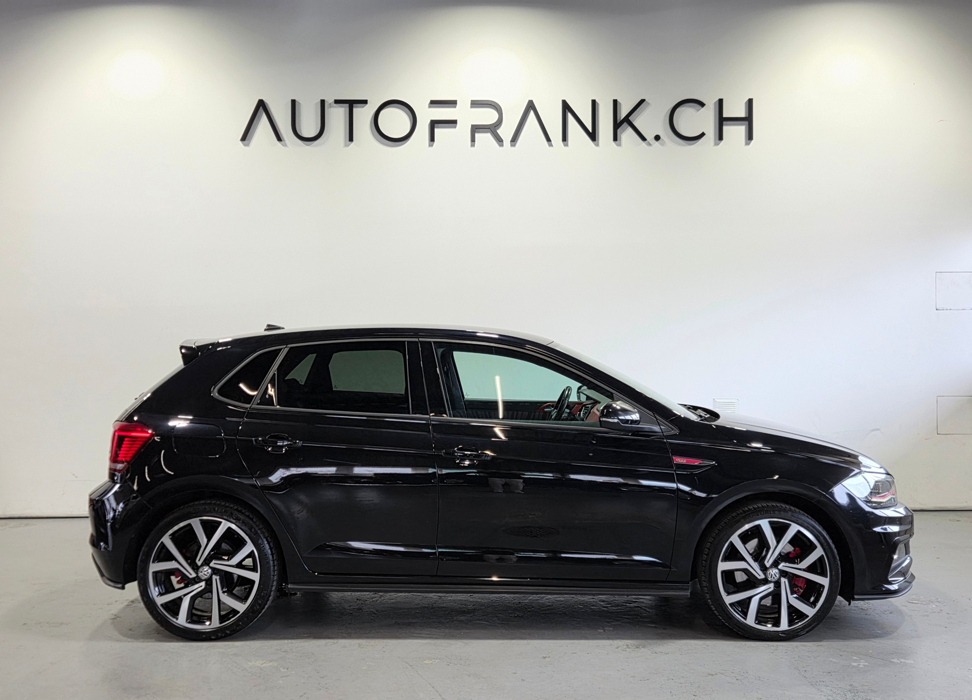 VW Polo 2.0 TSI GTI DSG-image-5