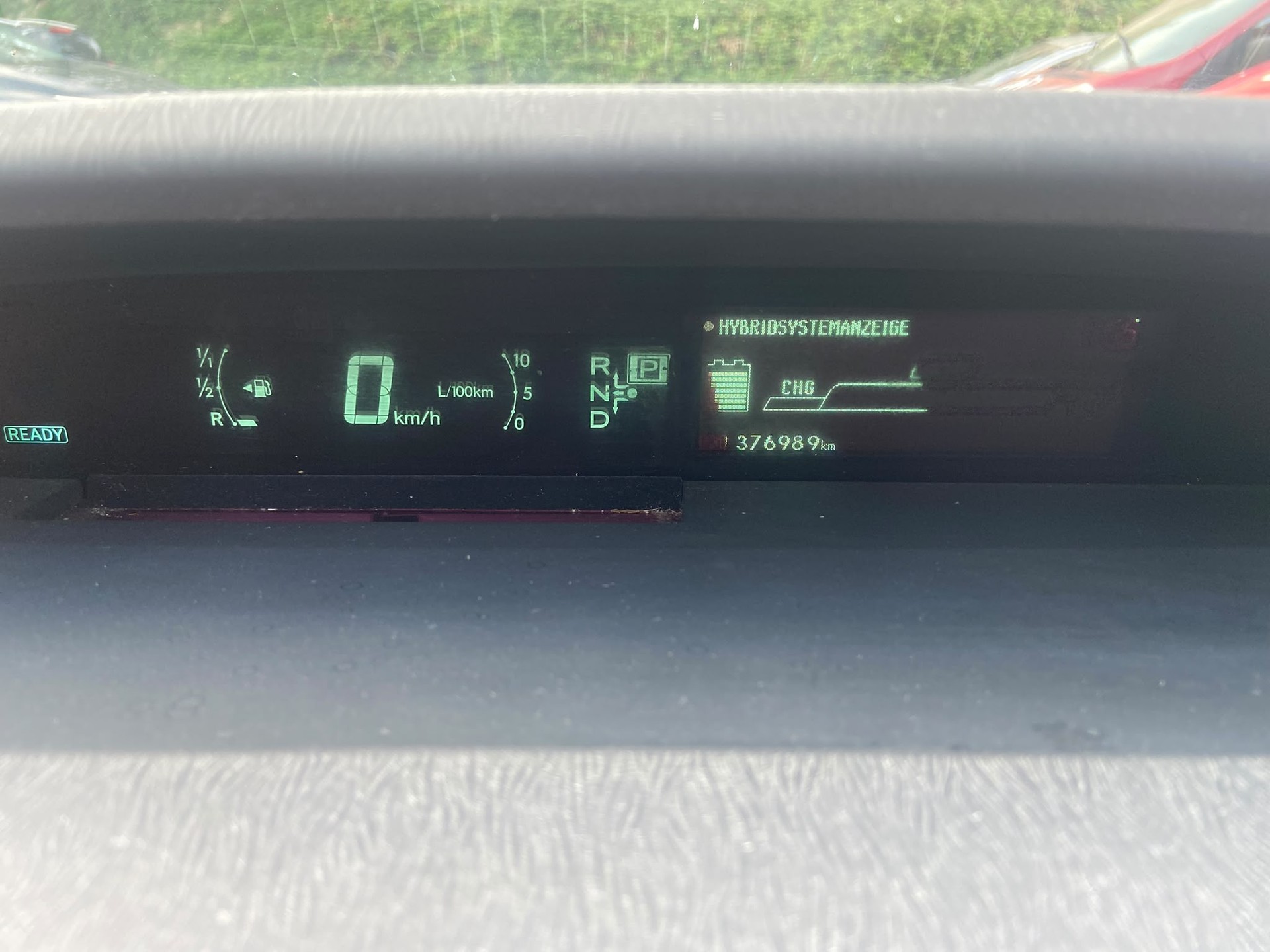 TOYOTA Prius 1.8 16V HSD Sol Premium-image-10
