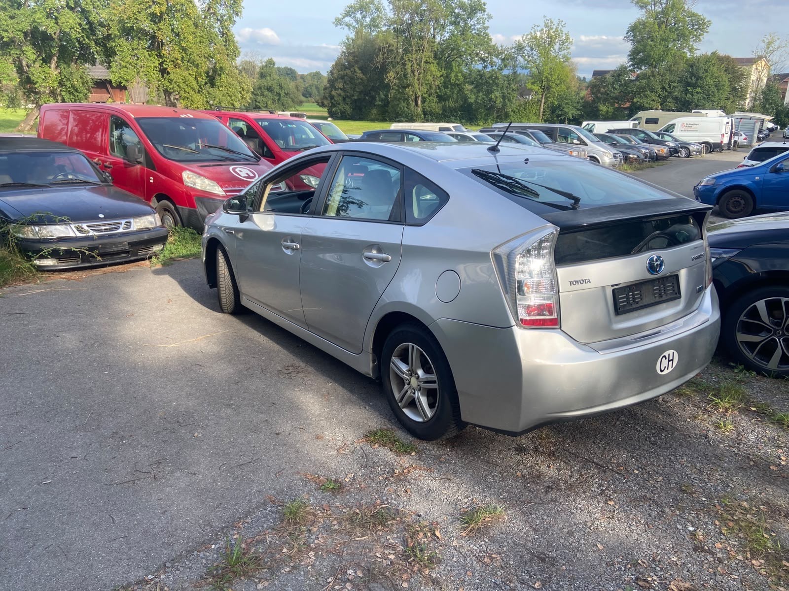 TOYOTA Prius 1.8 16V HSD Sol Premium-image-3