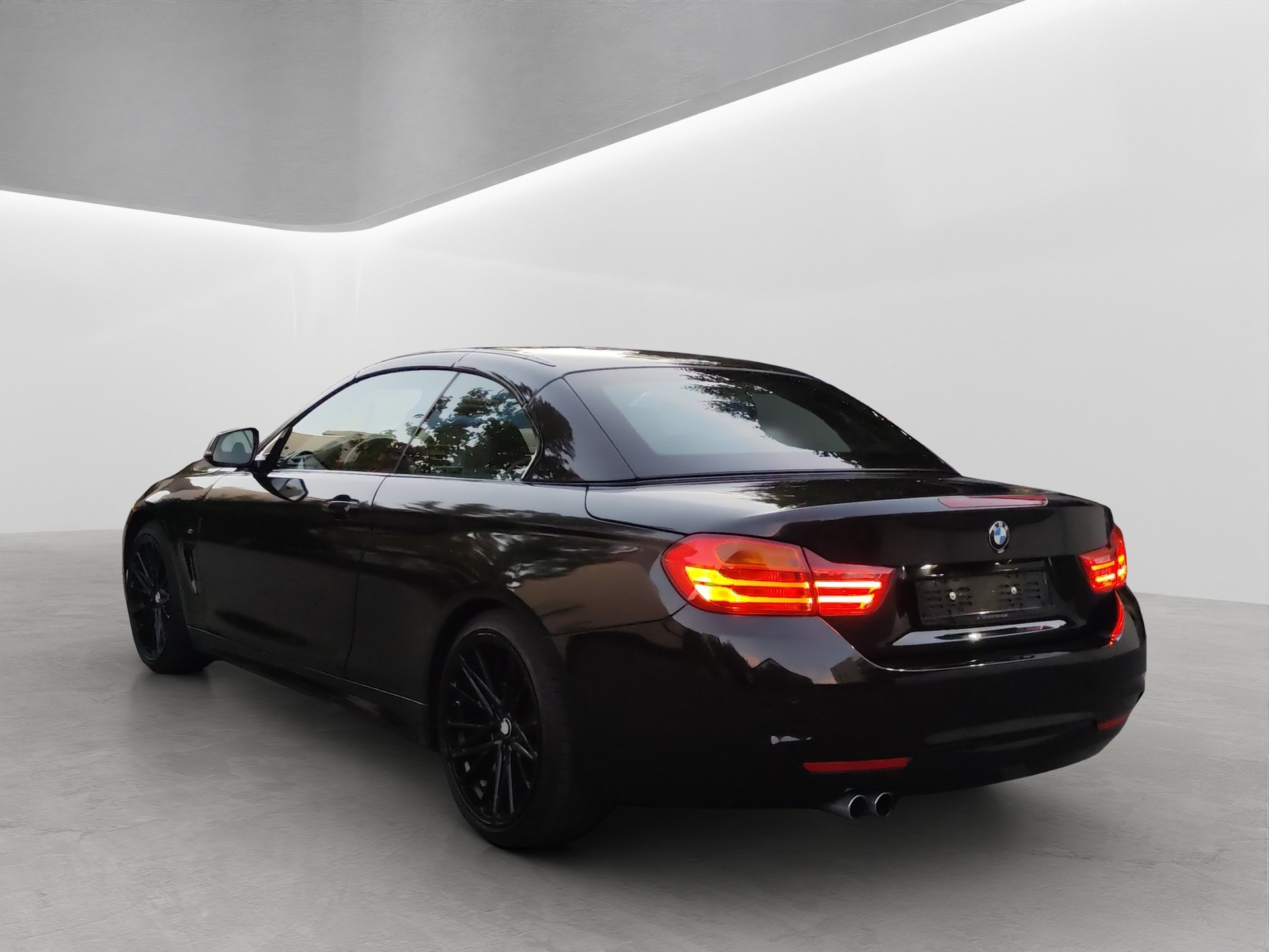 BMW 425d Cabriolet Sport Line Steptronic-image-4