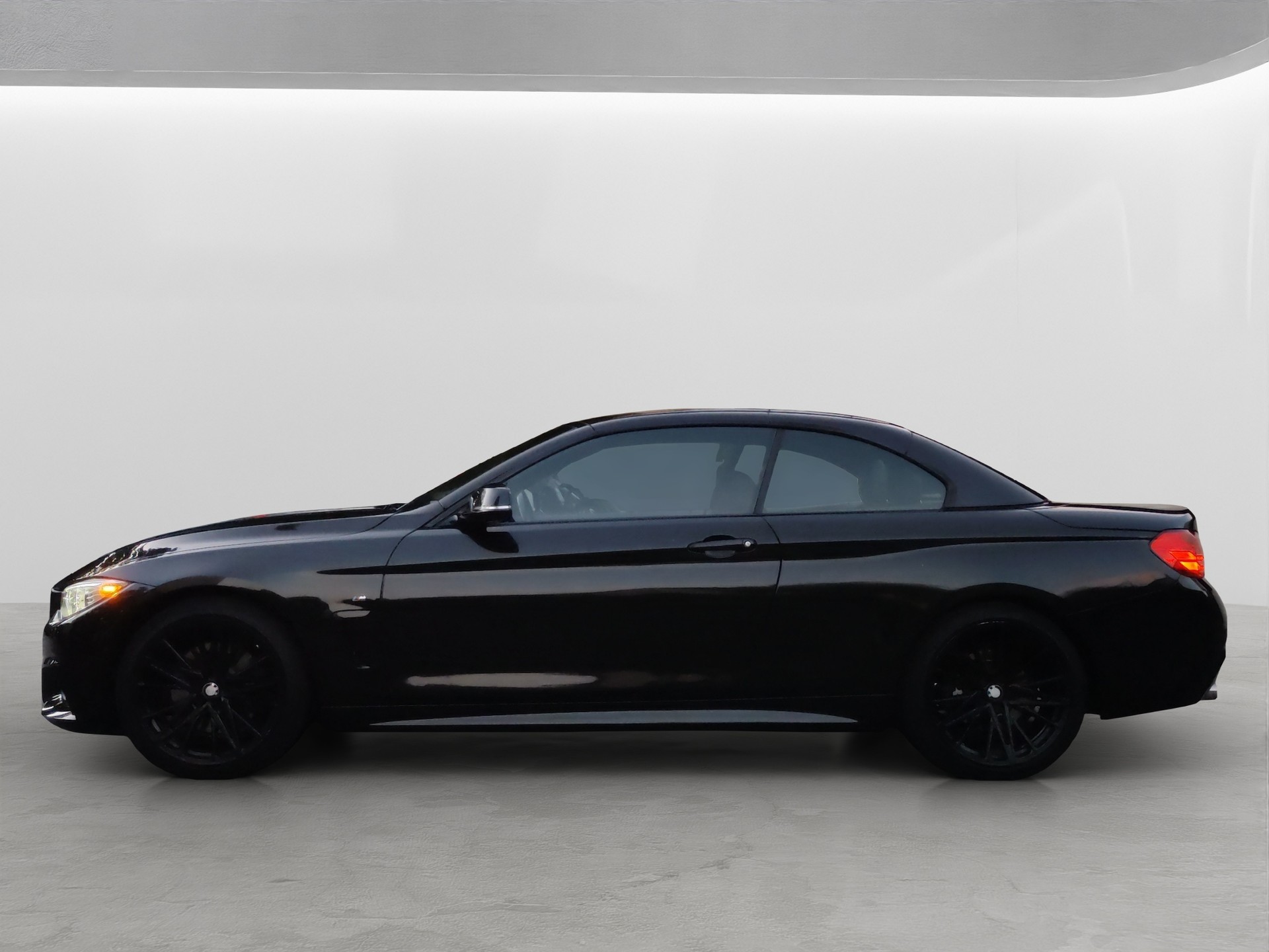 BMW 425d Cabriolet Sport Line Steptronic-image-2