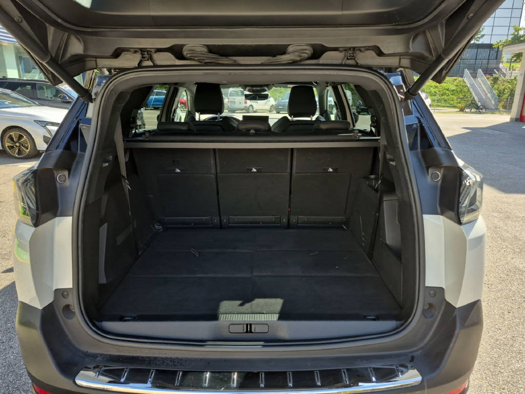PEUGEOT 5008 1.2PT GT EAT8-image-8