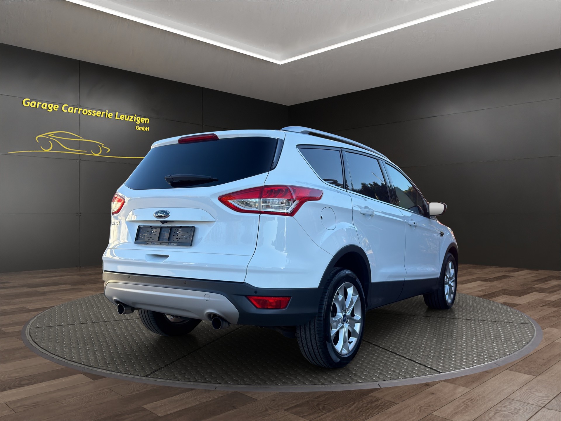 FORD Kuga 1.6 SCTi Titanium 4WD Automatic-image-4