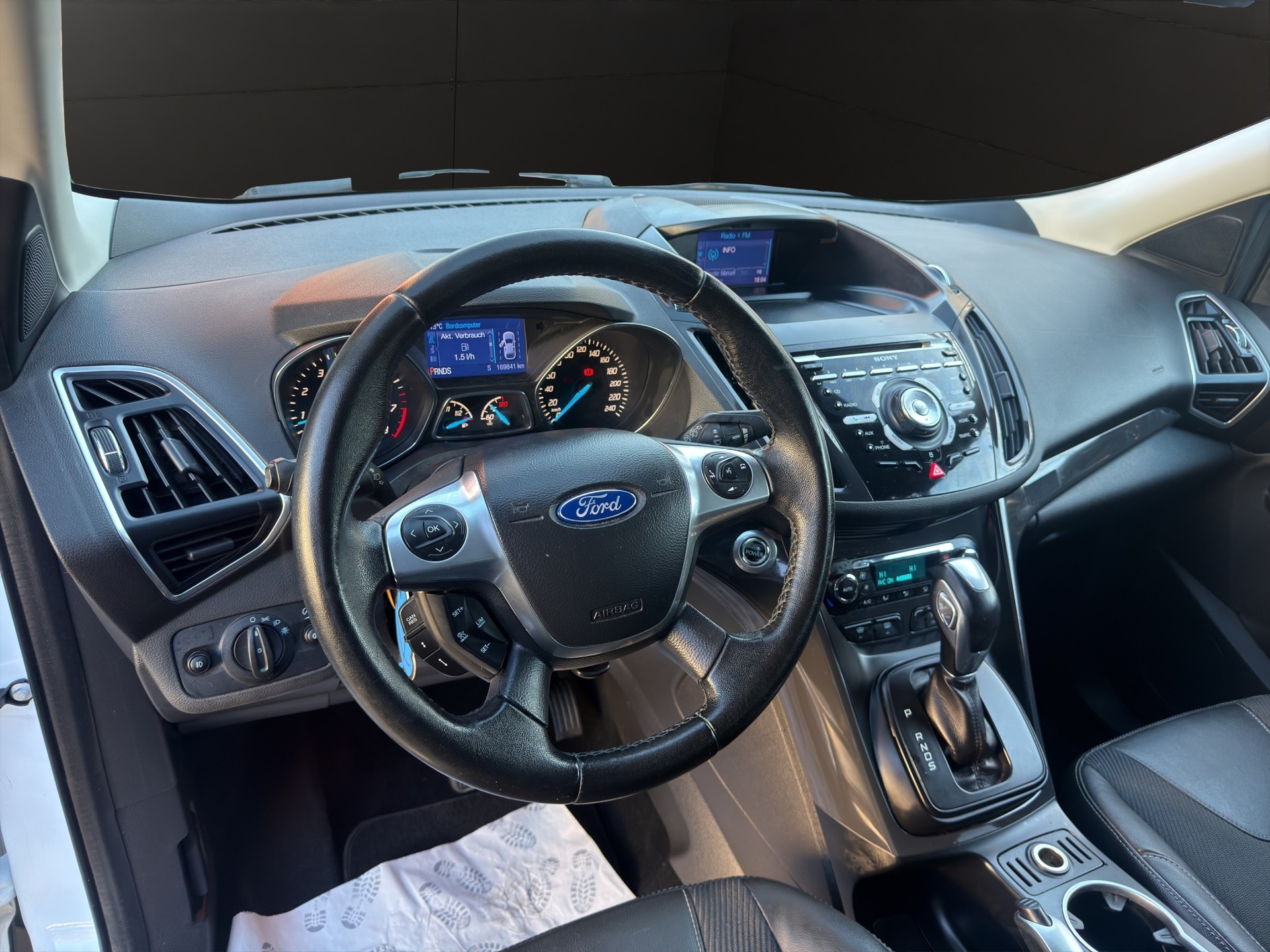 FORD Kuga 1.6 SCTi Titanium 4WD Automatic-image-10