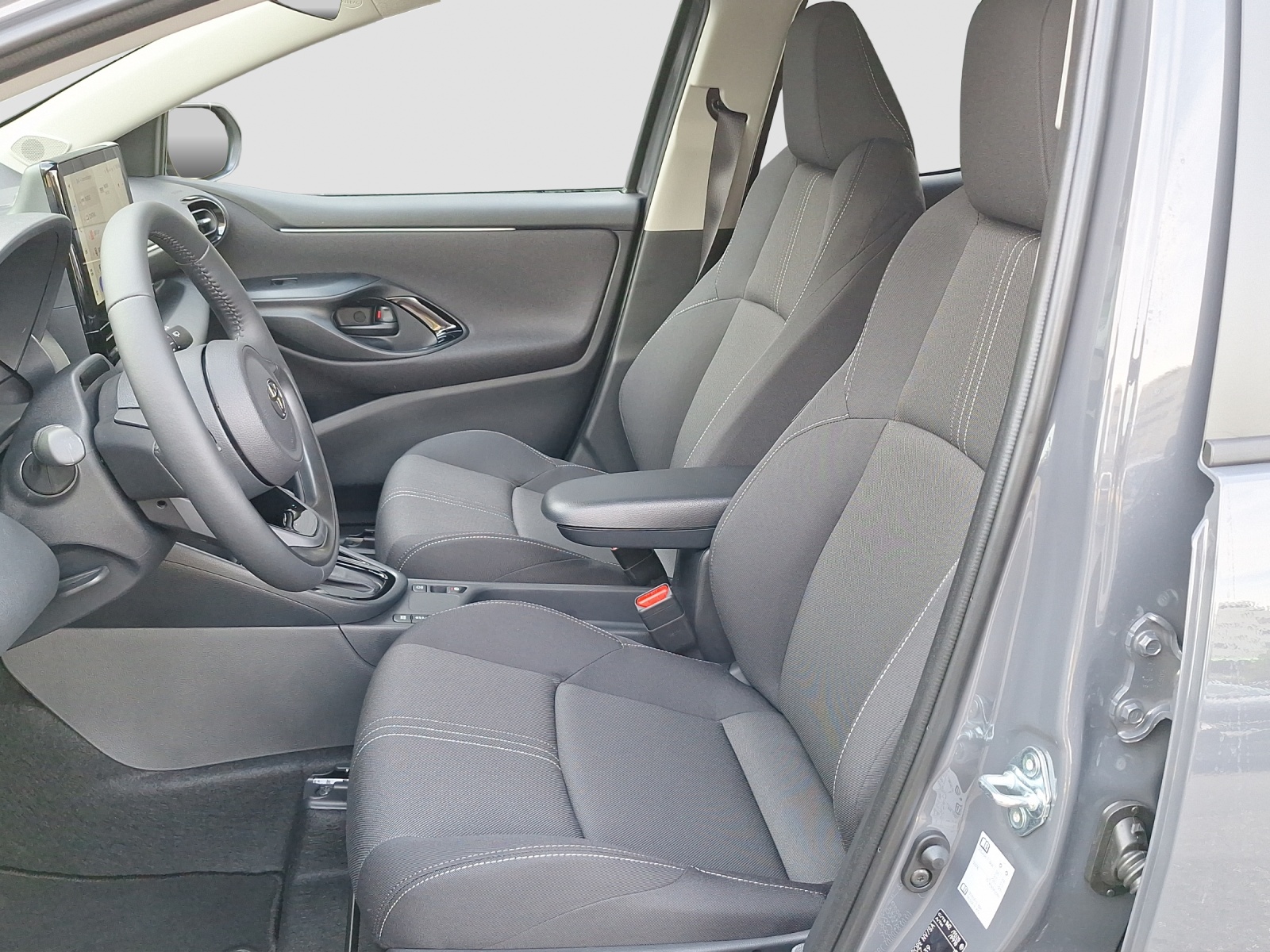 TOYOTA Yaris 1.5 VVT-i HSD Trend-image-9
