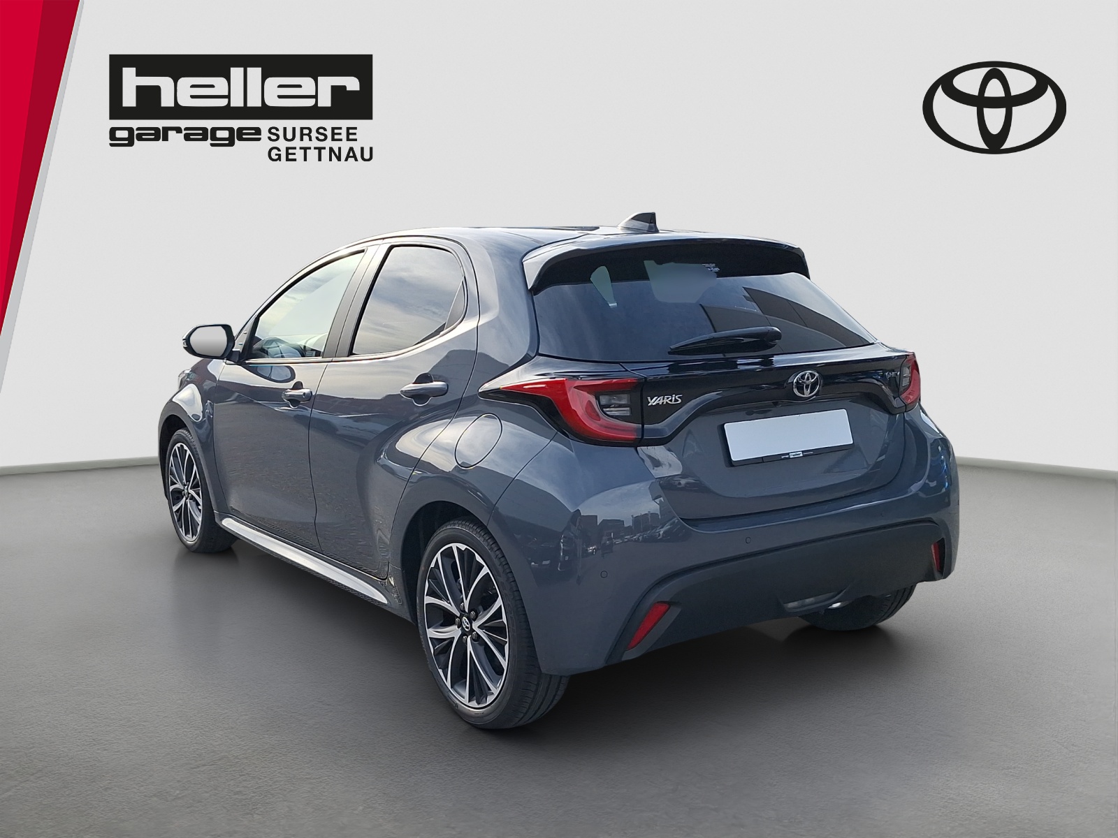 TOYOTA Yaris 1.5 VVT-i HSD Trend-image-2
