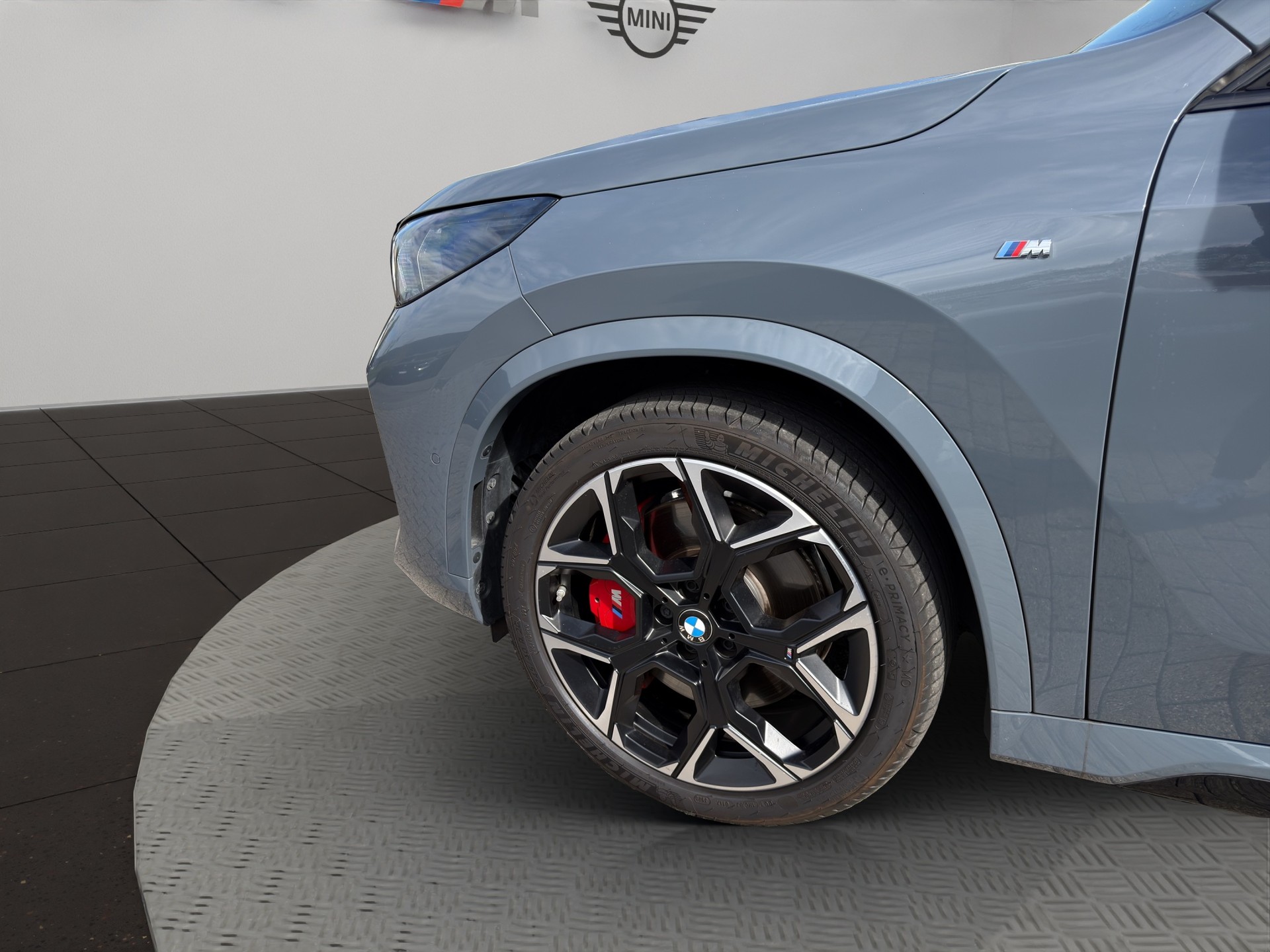 BMW X1 xDrive M35i-image-7