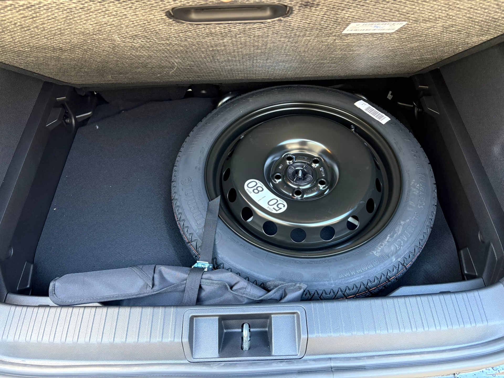 RENAULT Captur 1.8 E-Tech 160 Esprit Alpine-image-14