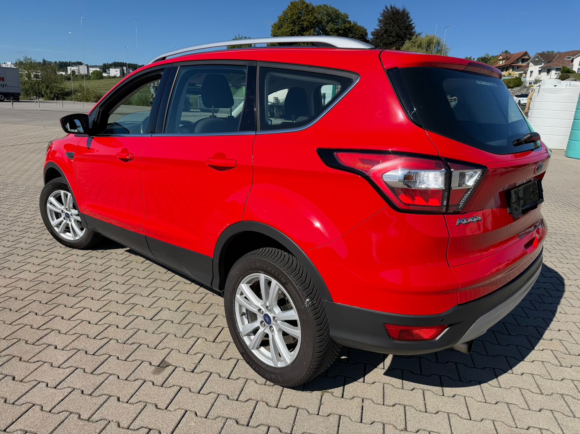FORD Kuga 1.5 SCTi Trend 2WD-image-3