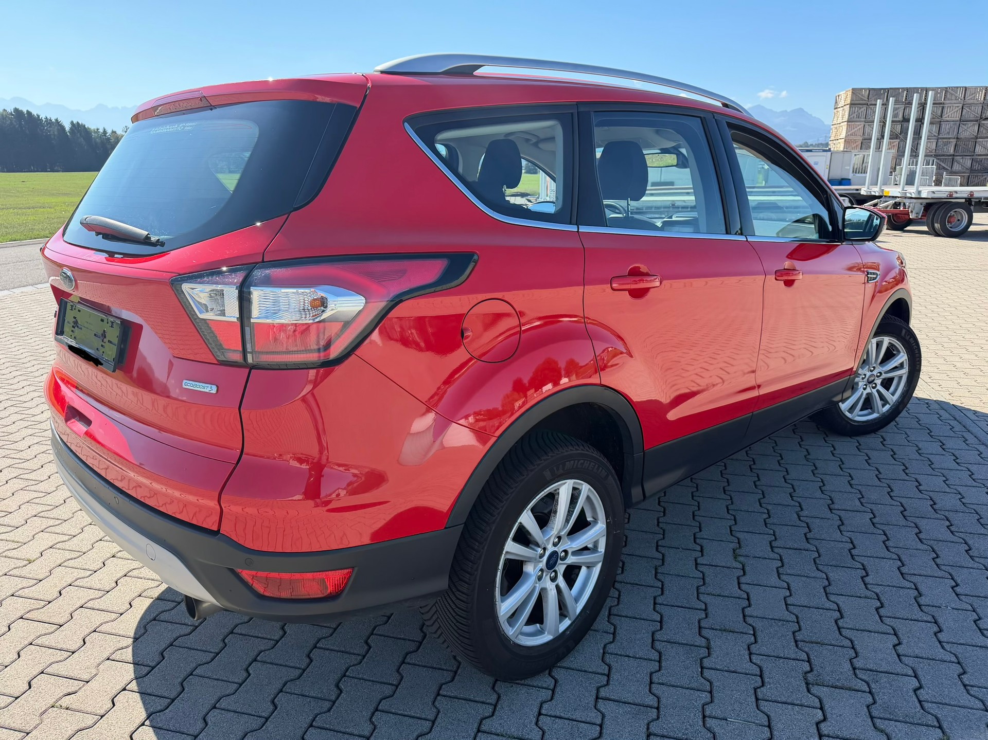FORD Kuga 1.5 SCTi Trend 2WD-image-2