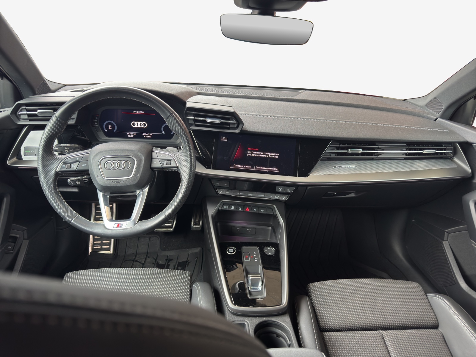 AUDI A3 Sportback 40 TFSI S line quattro S-tronic-image-8