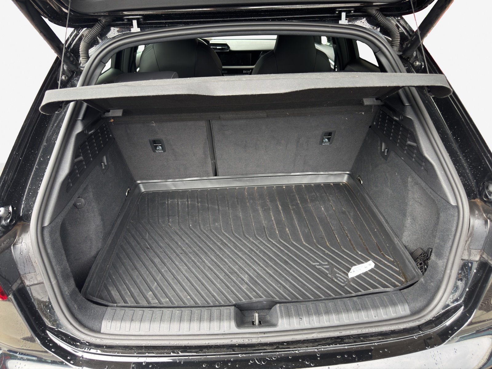 AUDI A3 Sportback 40 TFSI S line quattro S-tronic-image-12