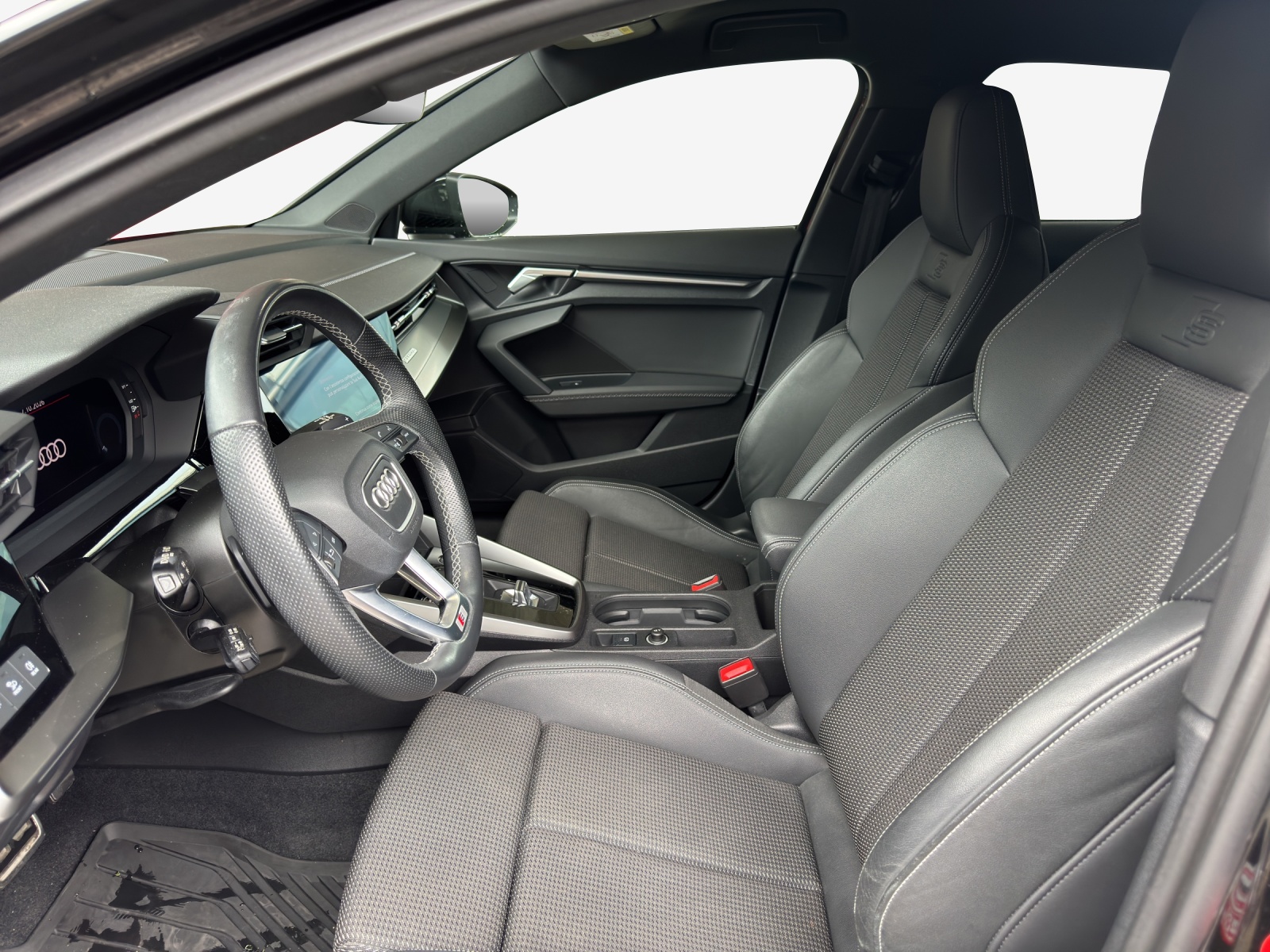 AUDI A3 Sportback 40 TFSI S line quattro S-tronic-image-7