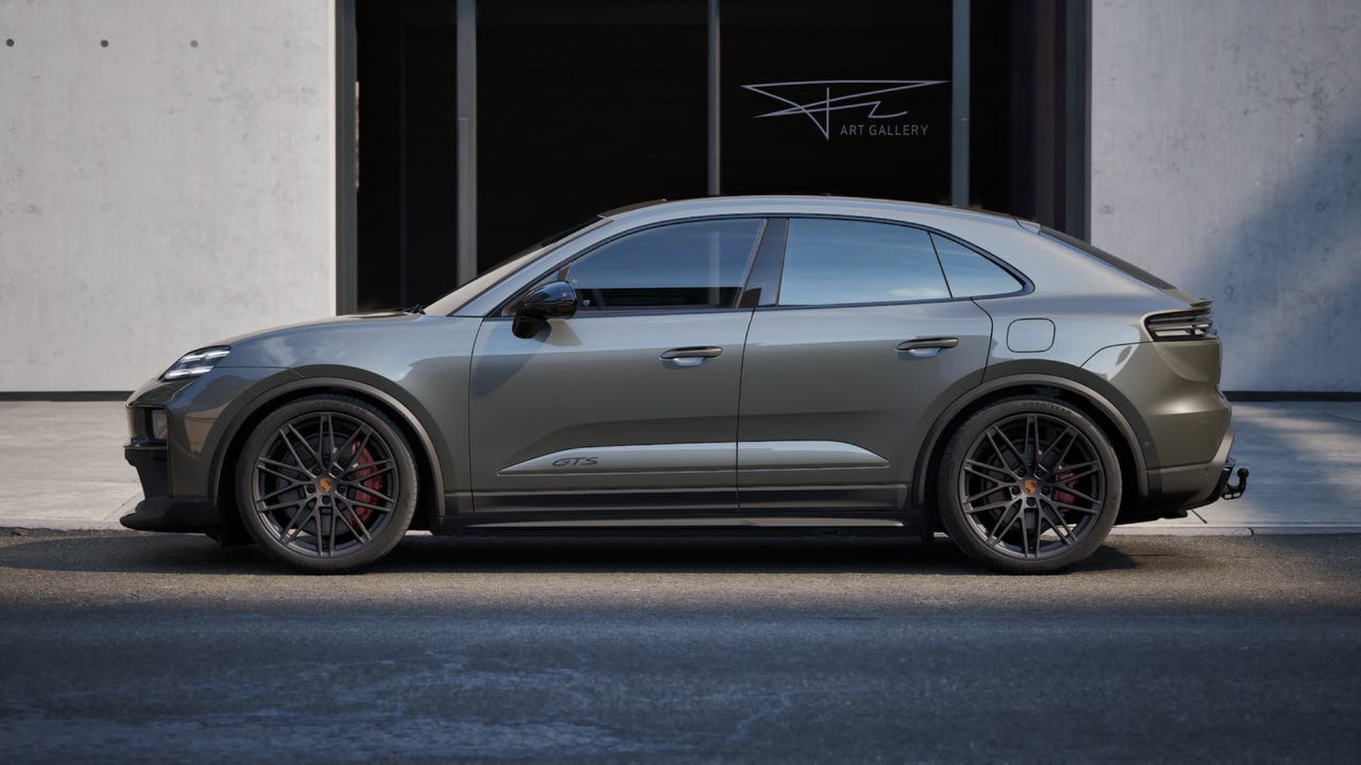 PORSCHE Macan GTS-showroom-element-1