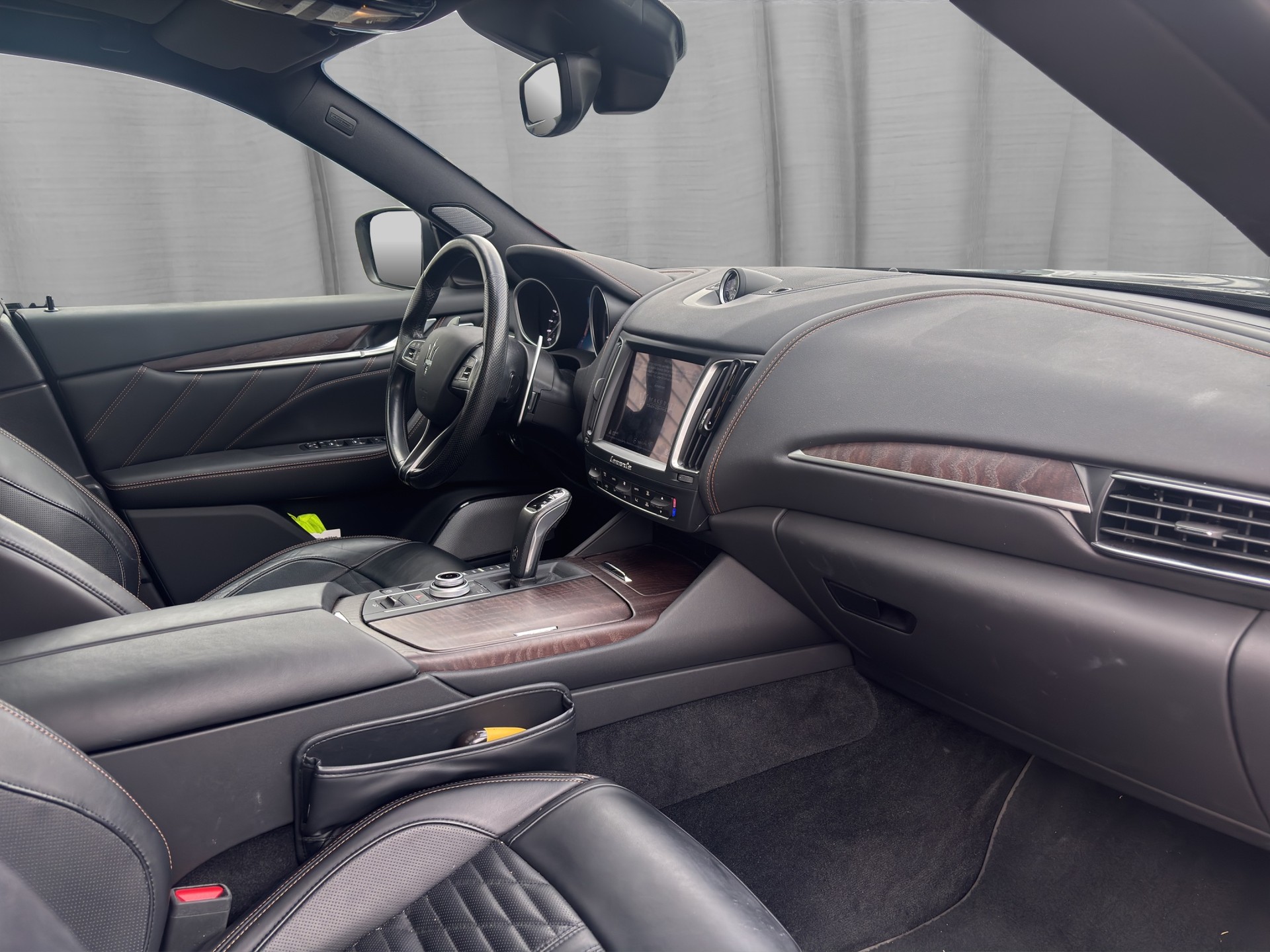 MASERATI Levante S 3.0 V6 GranSport Automatica-image-12