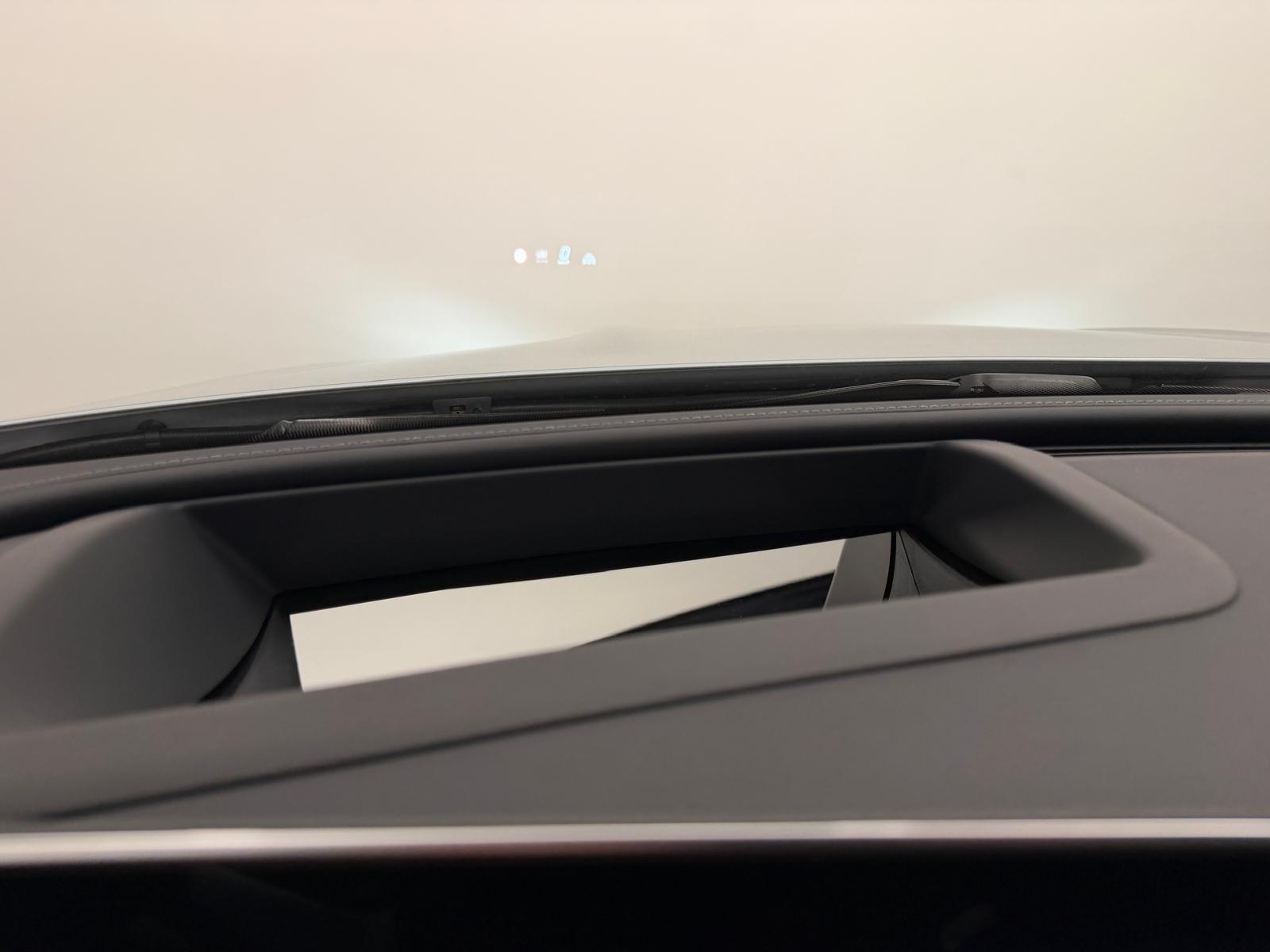 MERCEDES-BENZ C 300 e AMG Line 4matic-image-23