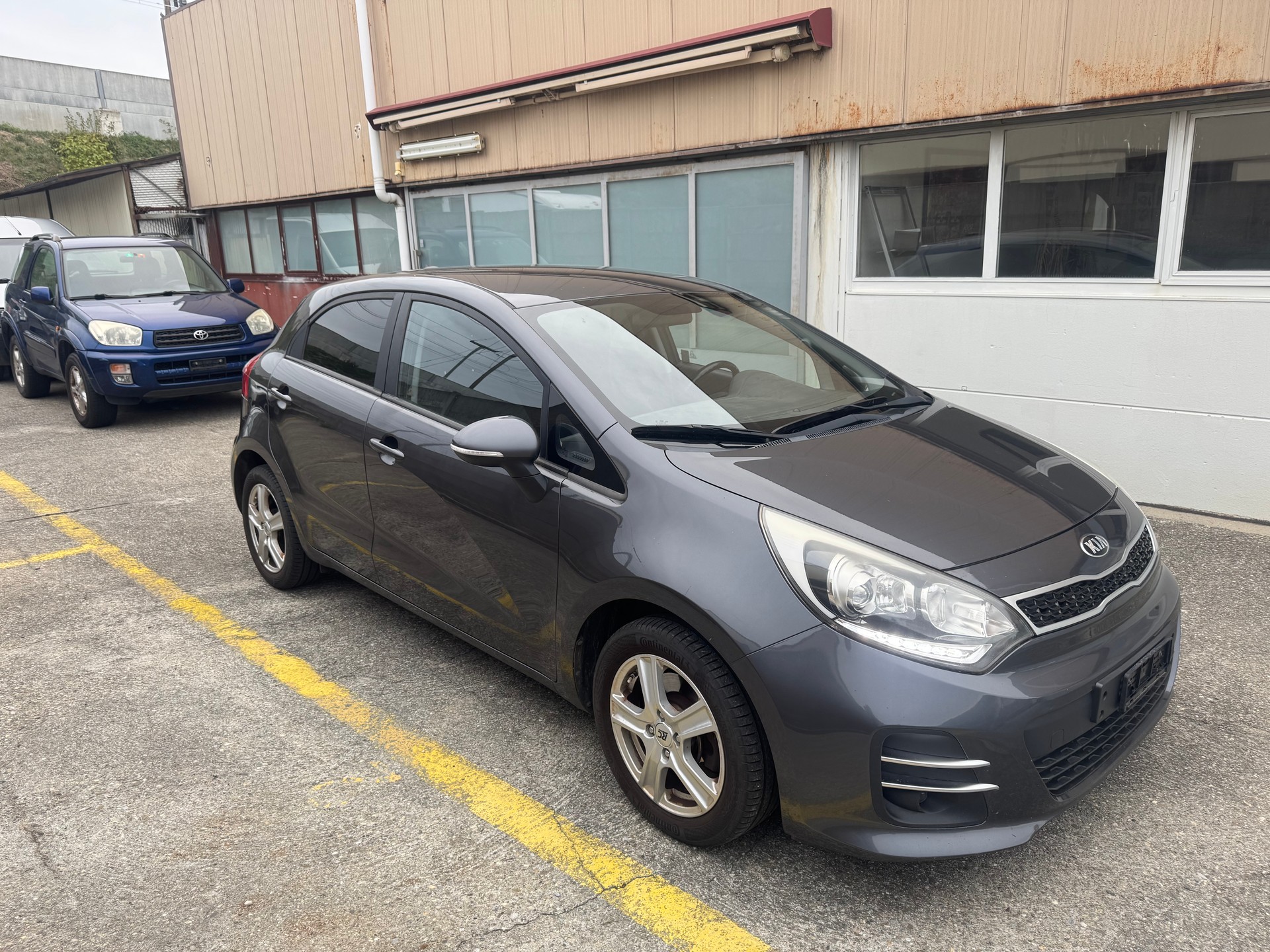 KIA Rio 1.4 CVVT Style-image-1
