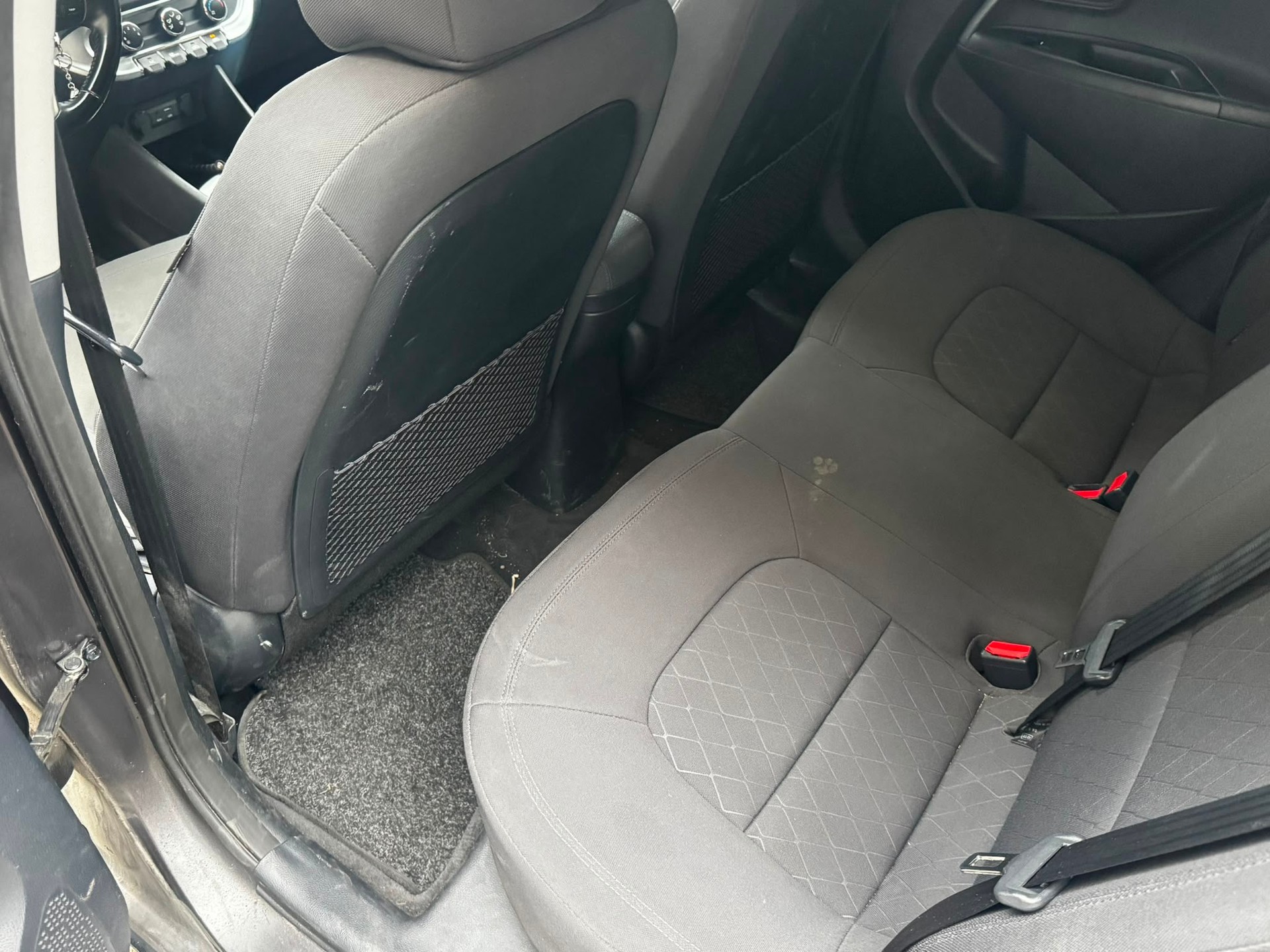 KIA Rio 1.4 CVVT Style-image-7