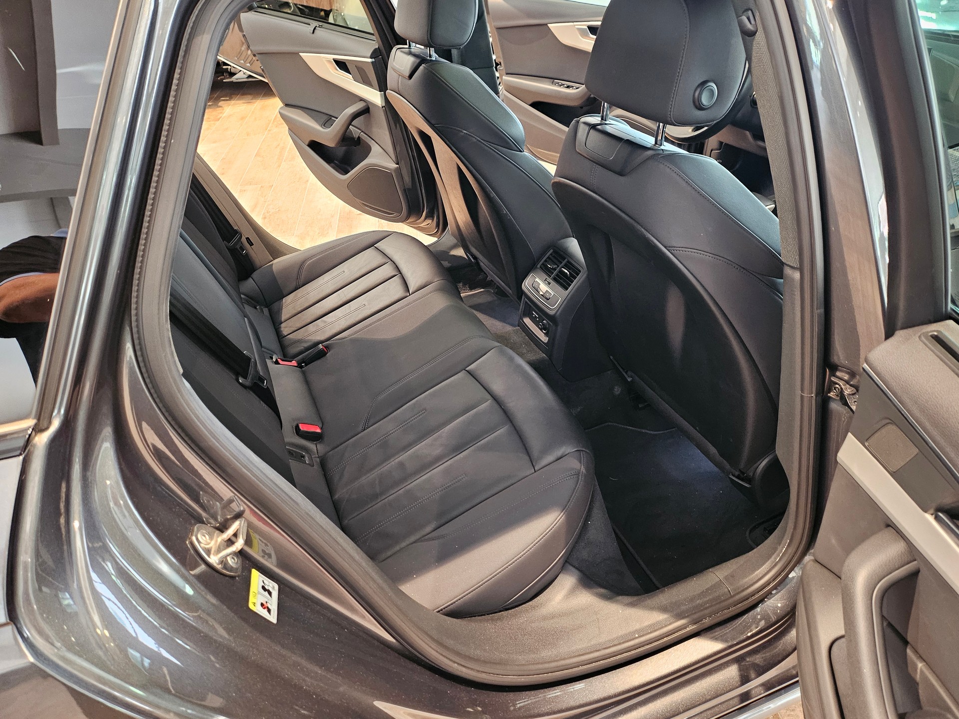 AUDI A4 Avant 50 TDI S line quattro tiptronic🔥AHK🔥8-fach🔥-image-18