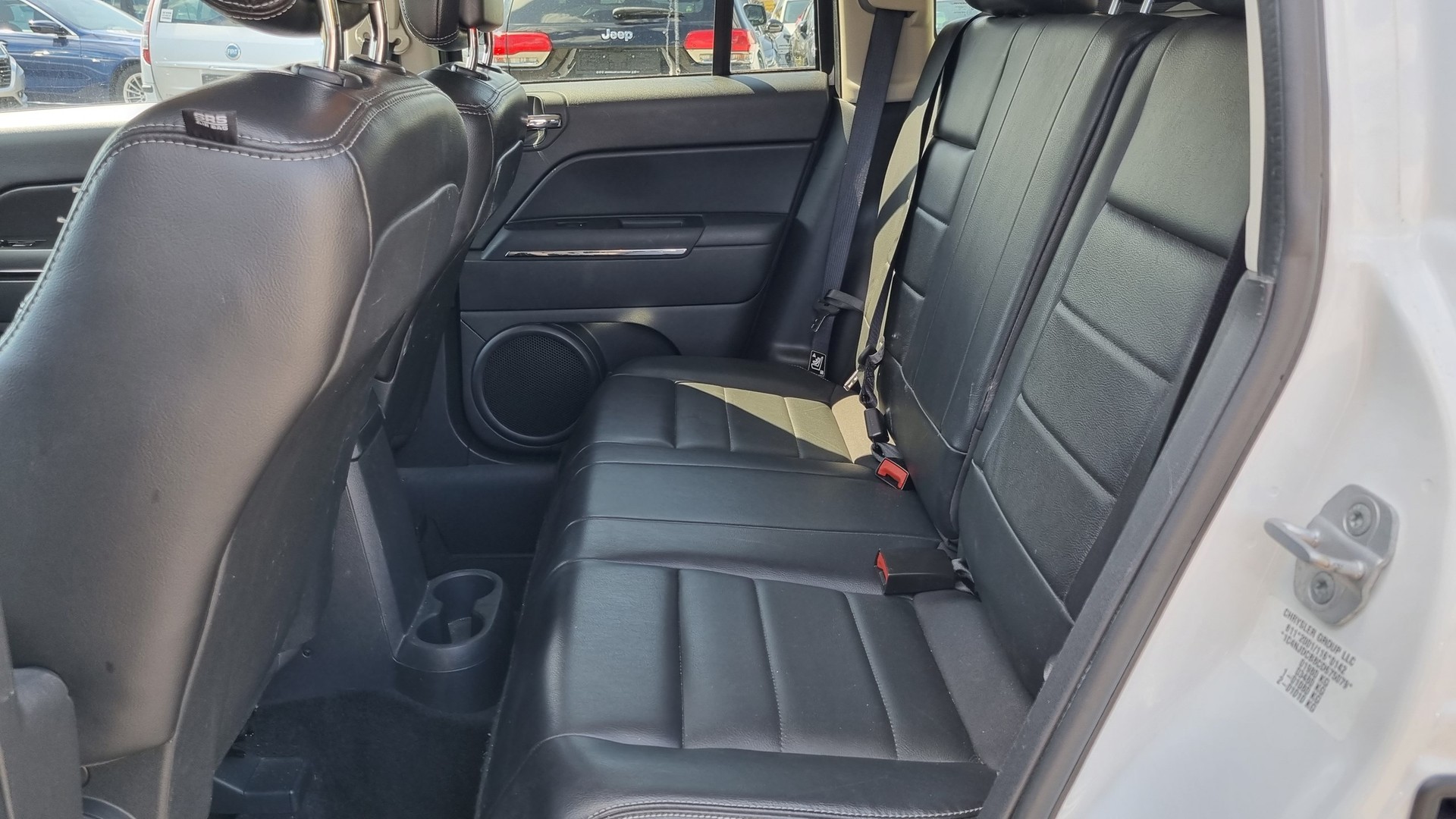 JEEP Compass 2.4 Limited CVT-image-8