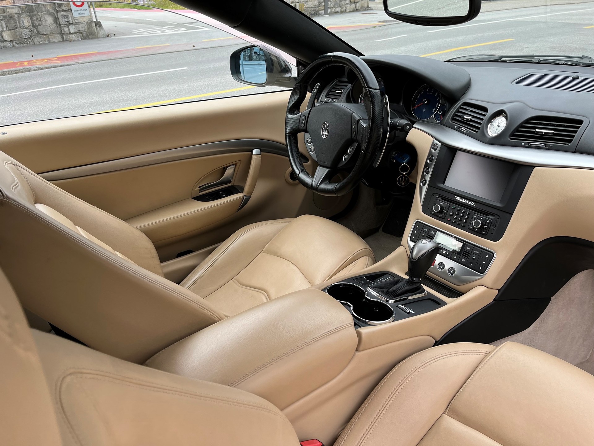 MASERATI GranCabrio Automatica-image-9
