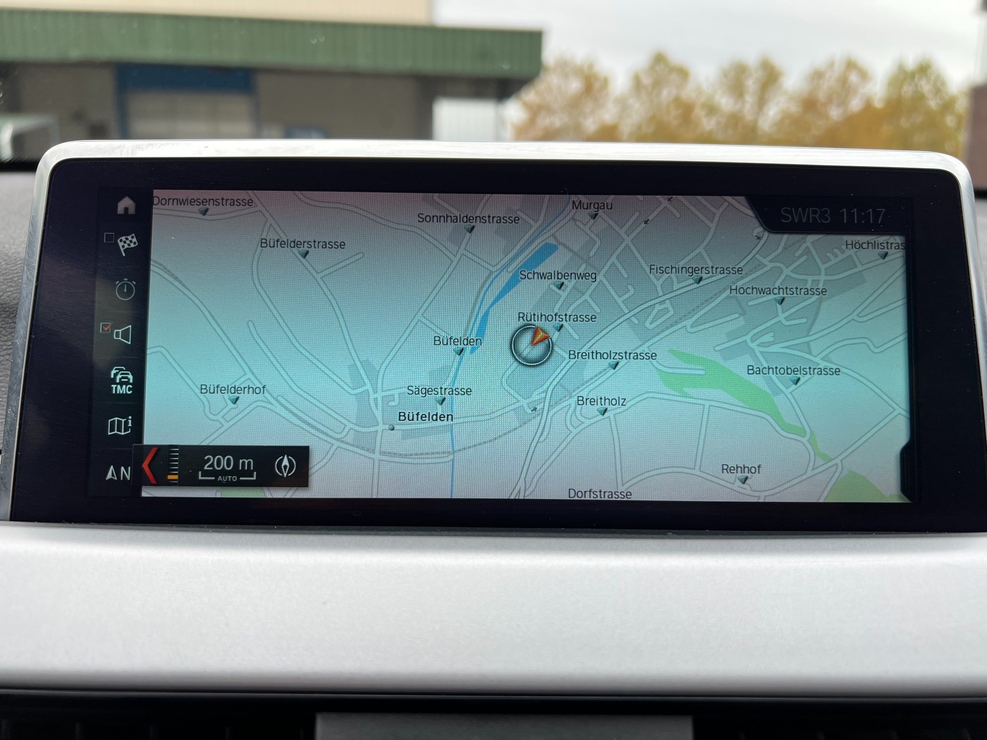 BMW X1 sDrive 18d Essential Edition Steptronic-image-6