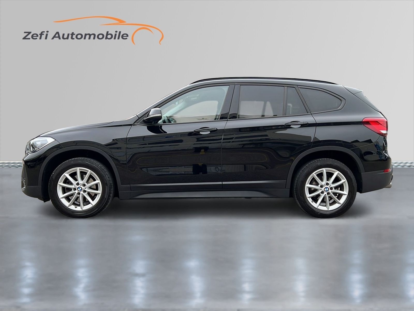 BMW X1 sDrive 18d Essential Edition Steptronic-image-1
