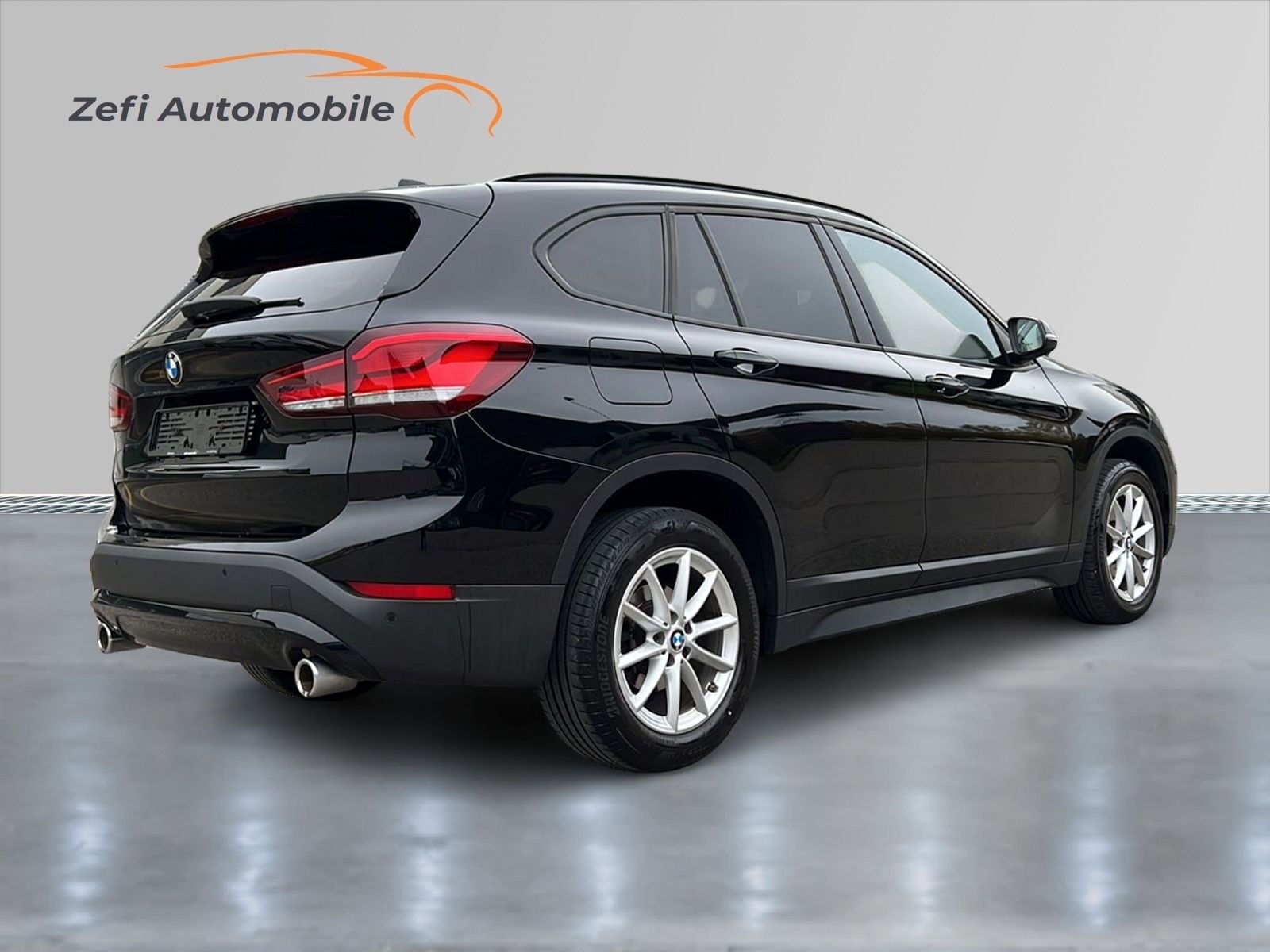 BMW X1 sDrive 18d Essential Edition Steptronic-image-3