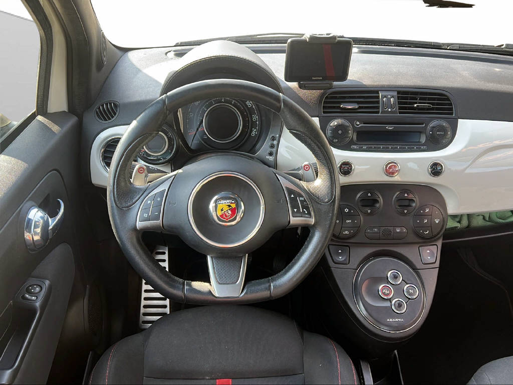 FIAT 500 Abarth 1.4 T-Jet 135-image-7