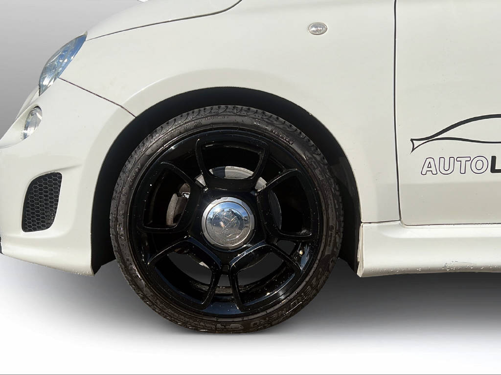 FIAT 500 Abarth 1.4 T-Jet 135-image-9