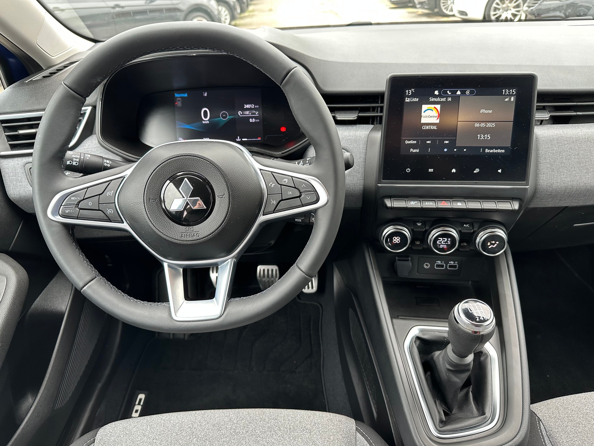 MITSUBISHI COLT 1.0 Invite-image-10