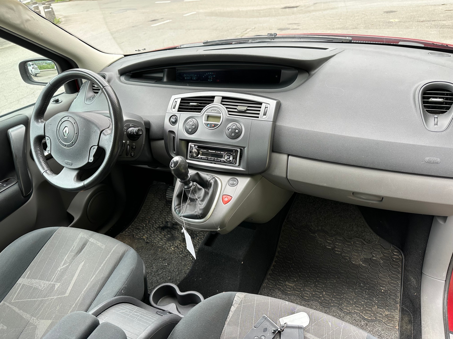 RENAULT Scénic 2.0 16V Dynamique FIXPREIS-image-12