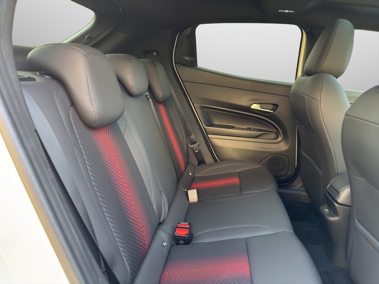 ALFA ROMEO Junior 1.2 Ibrida Q4 SKY-image-13