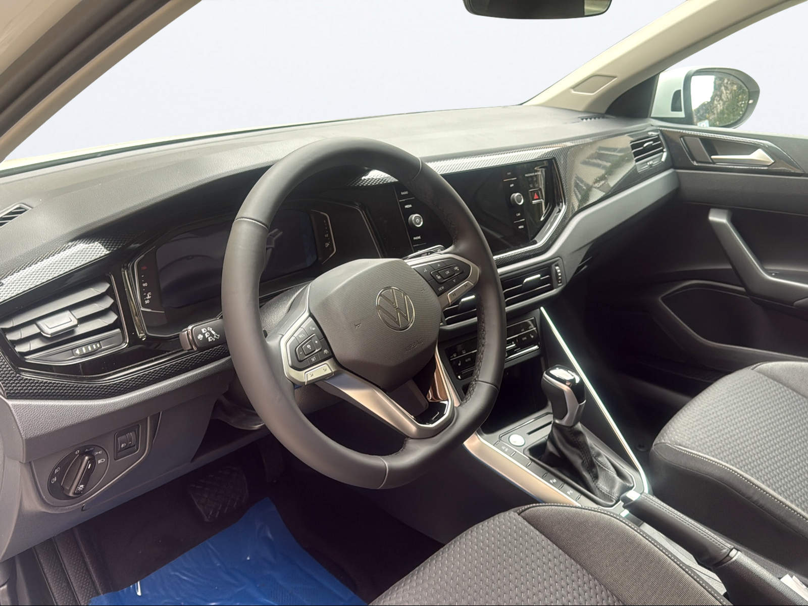 VW Taigo 1.0 TSI Life United DSG-image-10